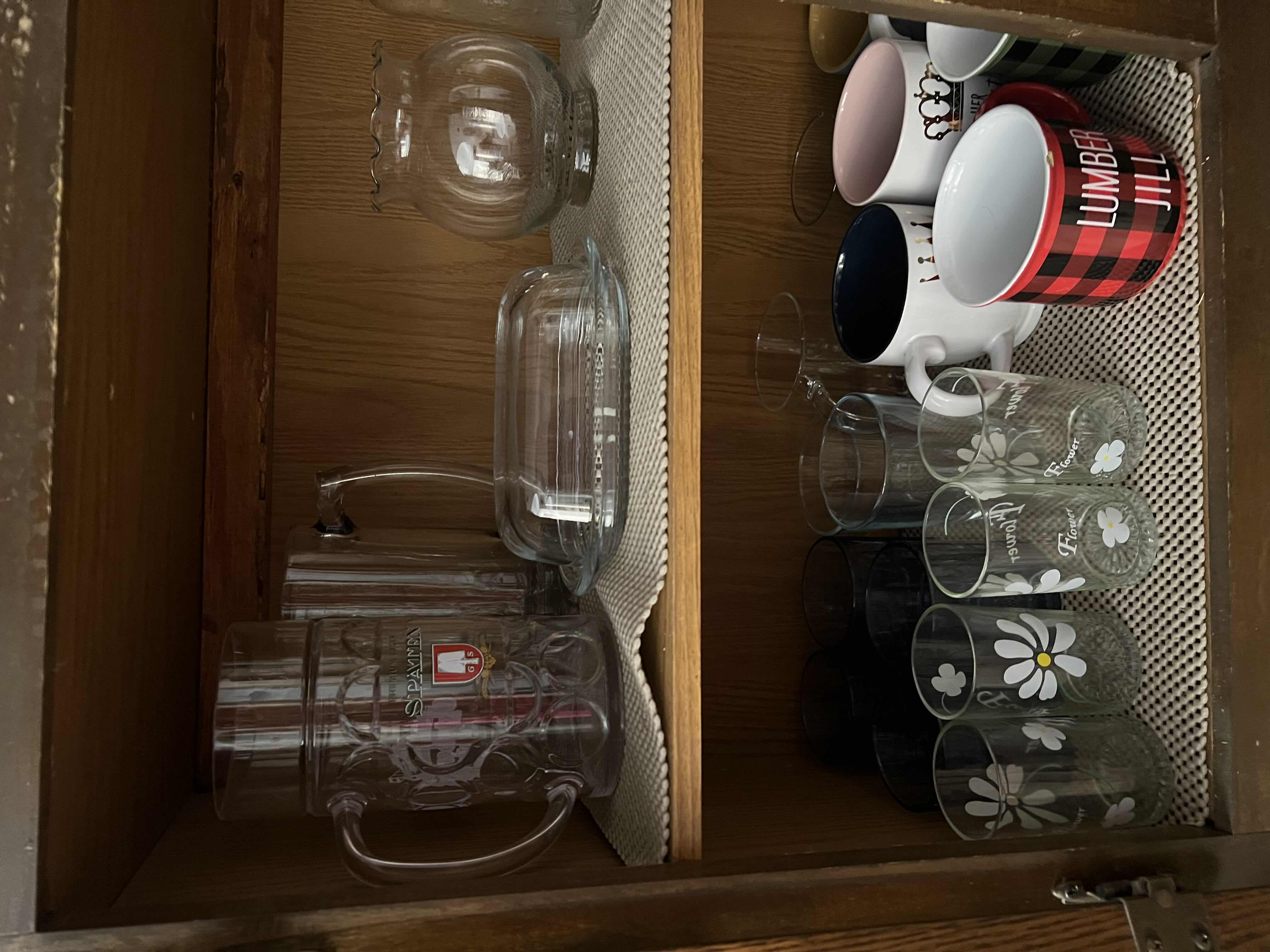 Photo 5 of CONTENTS OF KITCHEN CABINET (GLASSWARE, DISHES)