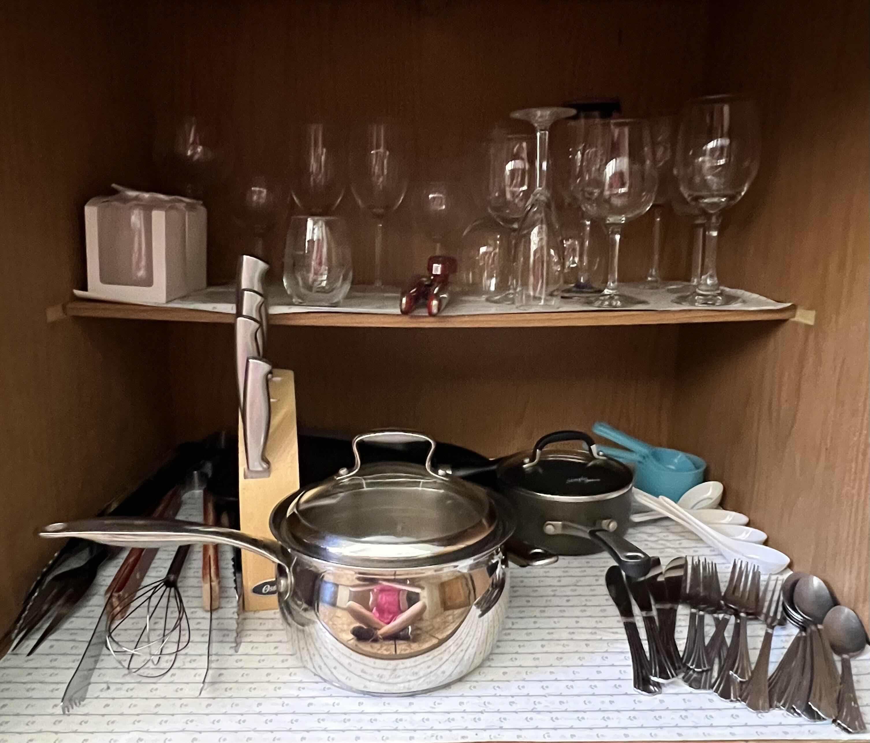 Photo 1 of CONTENTS OF KITCHEN CABINET (KITCHEN COOKWARE, FLATWARE & STEMWARE)