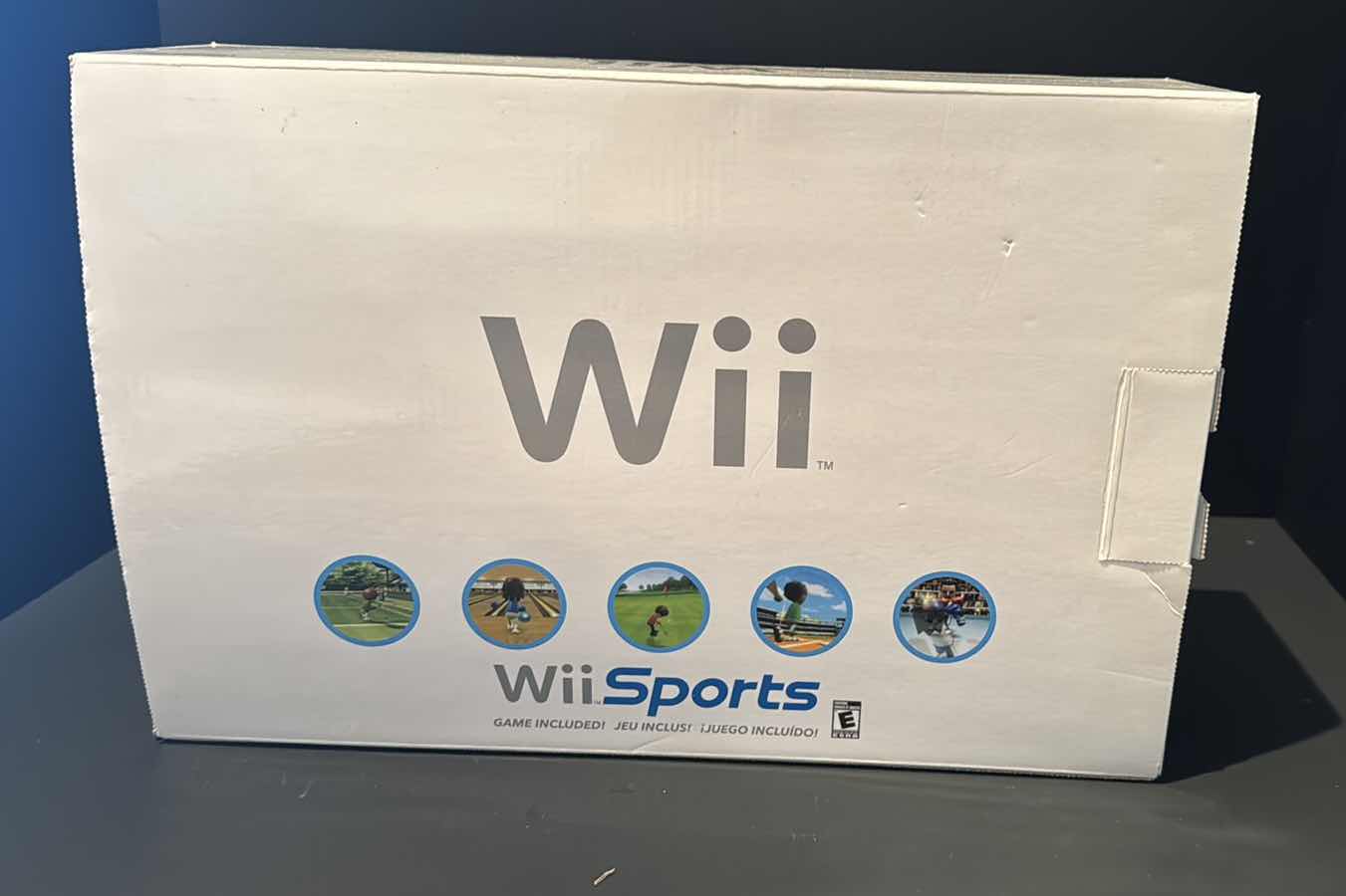 Photo 2 of NINETENDO Wii SPORTS CONSOLE BUNDLE 