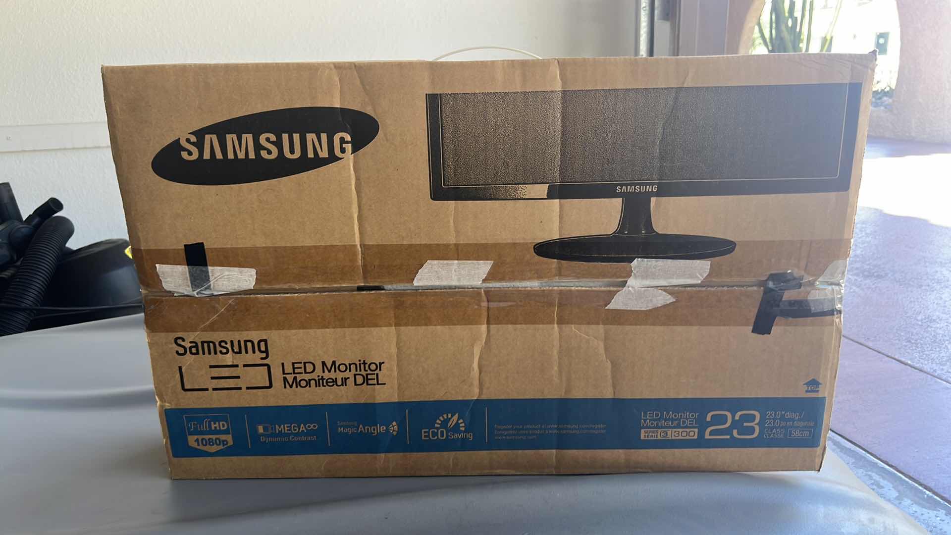 Photo 1 of SAMSUNG 23" LED MONITOR