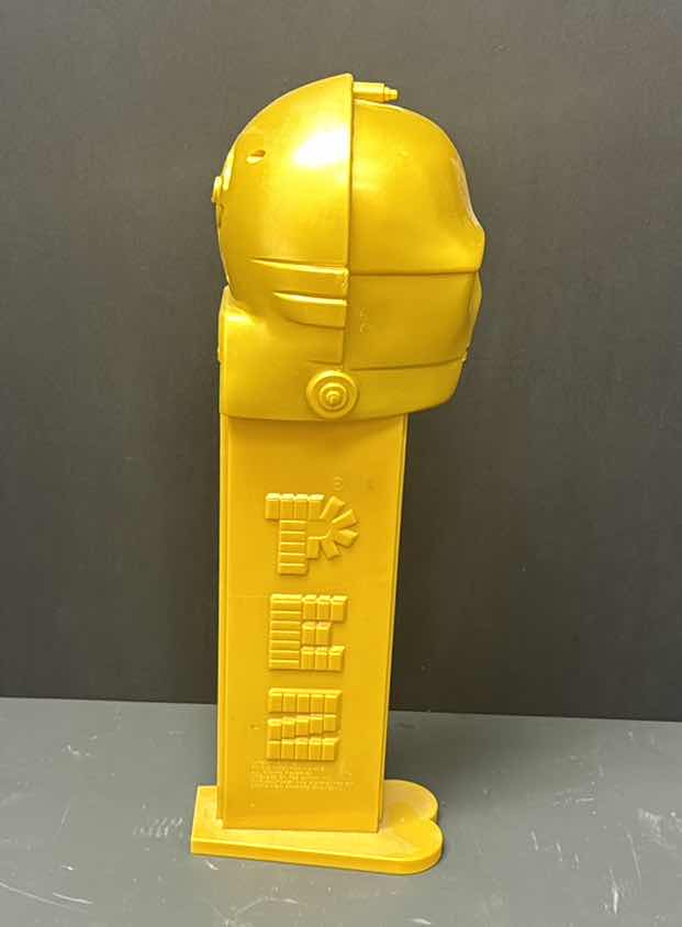 Photo 1 of C3PO PEZ DISPENSER 13”H