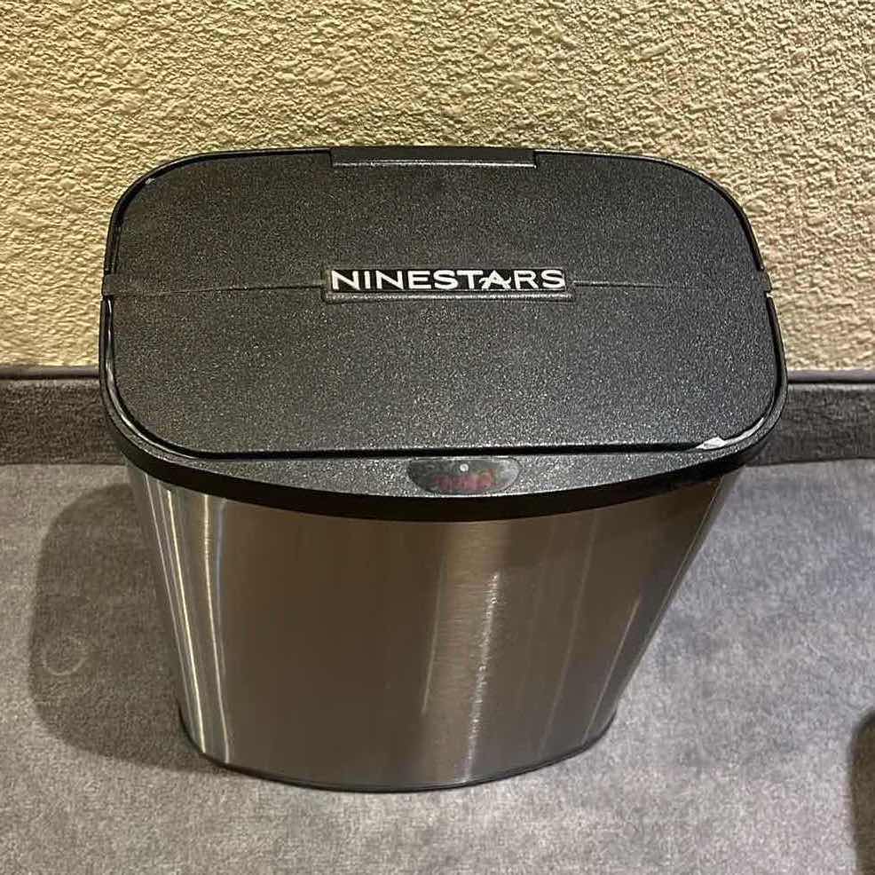 Photo 2 of NINESTAR BATTERY OPERATED TRASHCAN. H13”