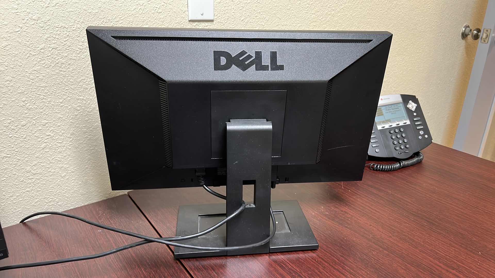 Photo 2 of DELL 20" MONITOR