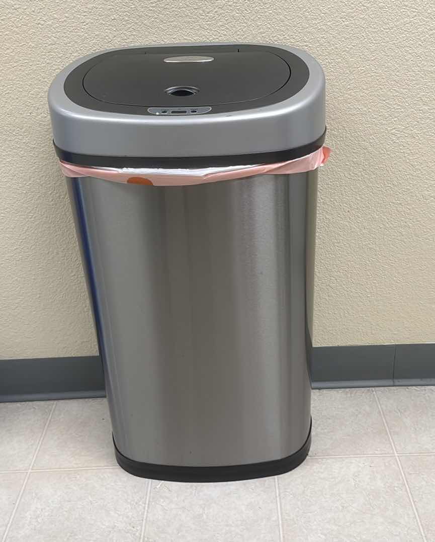 Photo 1 of NINE STARS STAINLESS STEEL MOTION SENSOR TOUCHLESS KITCHEN TRASH CAN