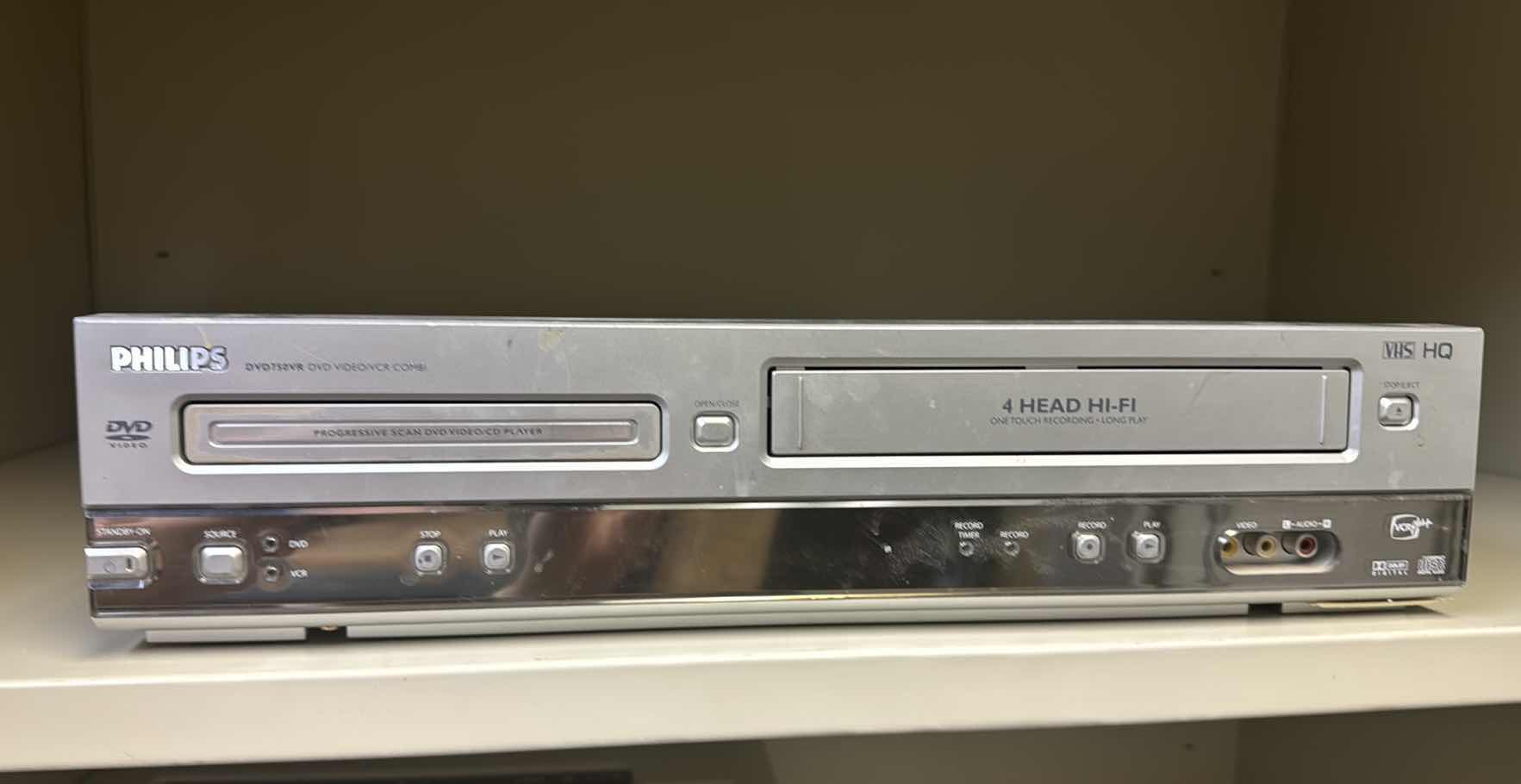 Photo 1 of PHILLIPS DVD/VCR COMBO PLAYER