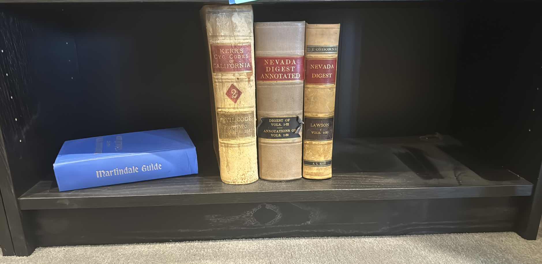 Photo 1 of 4-ANTIQUE LEGAL BOOKS. CALIFORNIA AND NEVADA DIGESTS, AND MARTINDALE GUIDE.