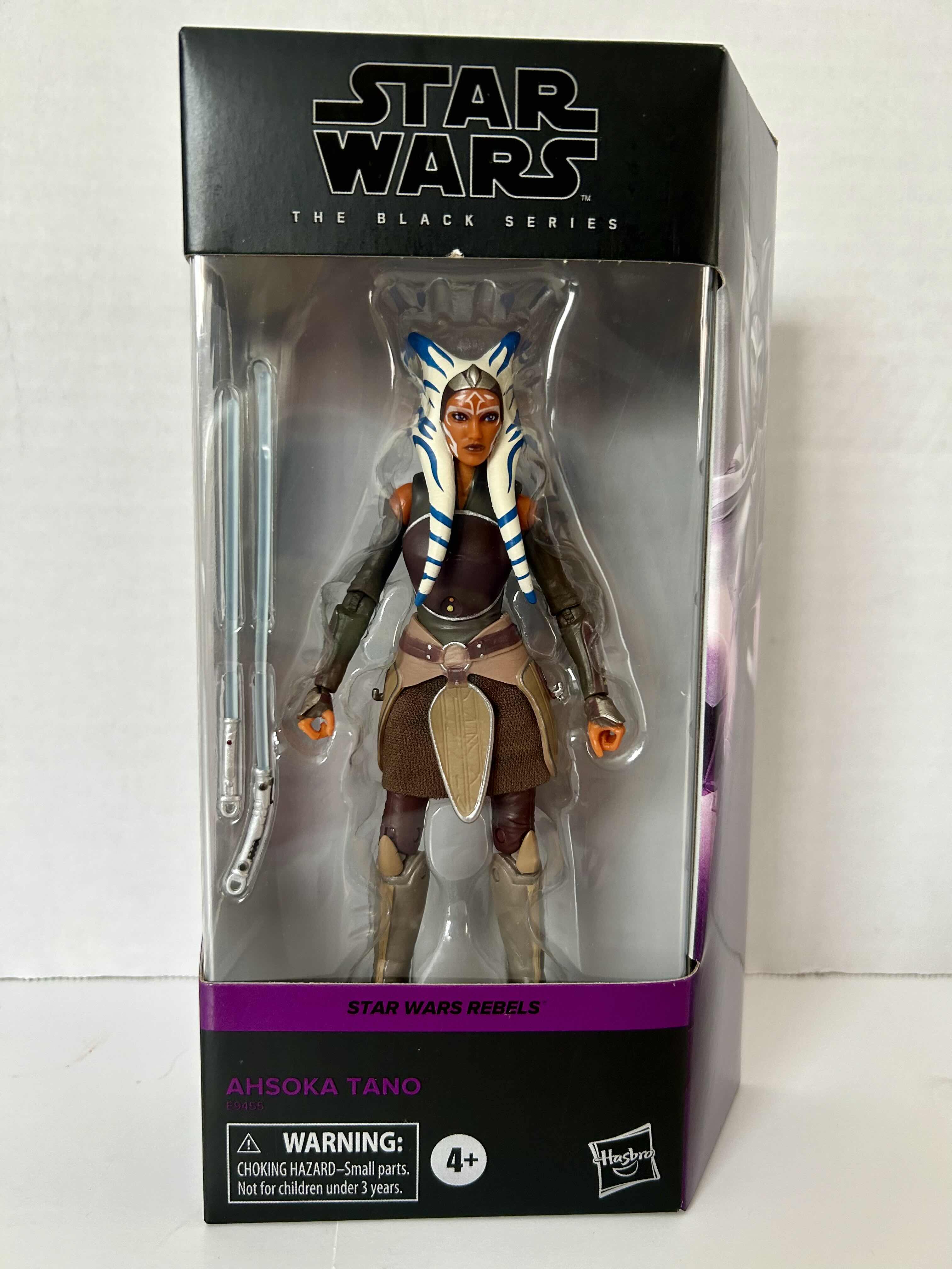 Photo 1 of HASBRO: STAR WARS: THE BLACK SERIES: STAR WARS REBELS: AHSOKA TANO