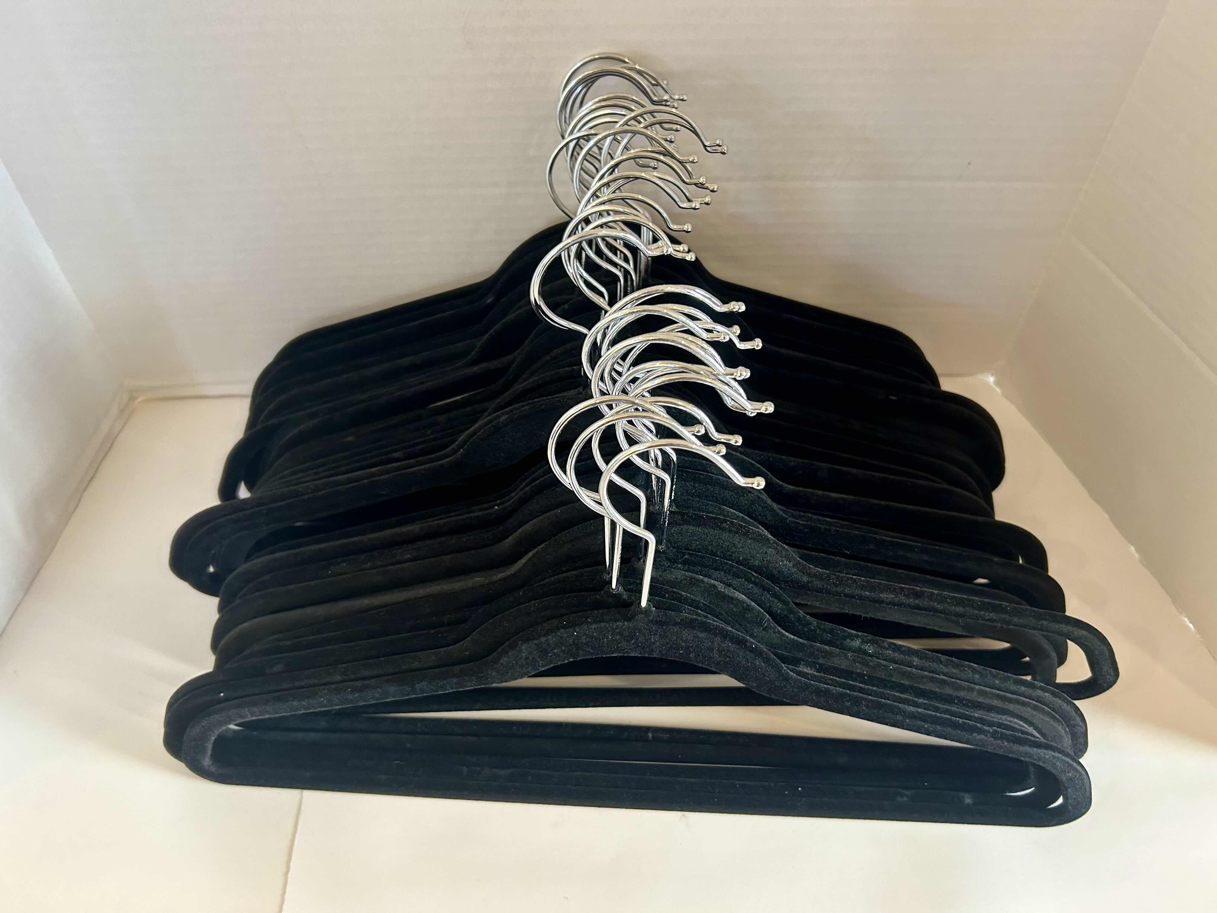 Photo 2 of 36 BLACK VELVET WRAPPED CLOTHES HANGERS