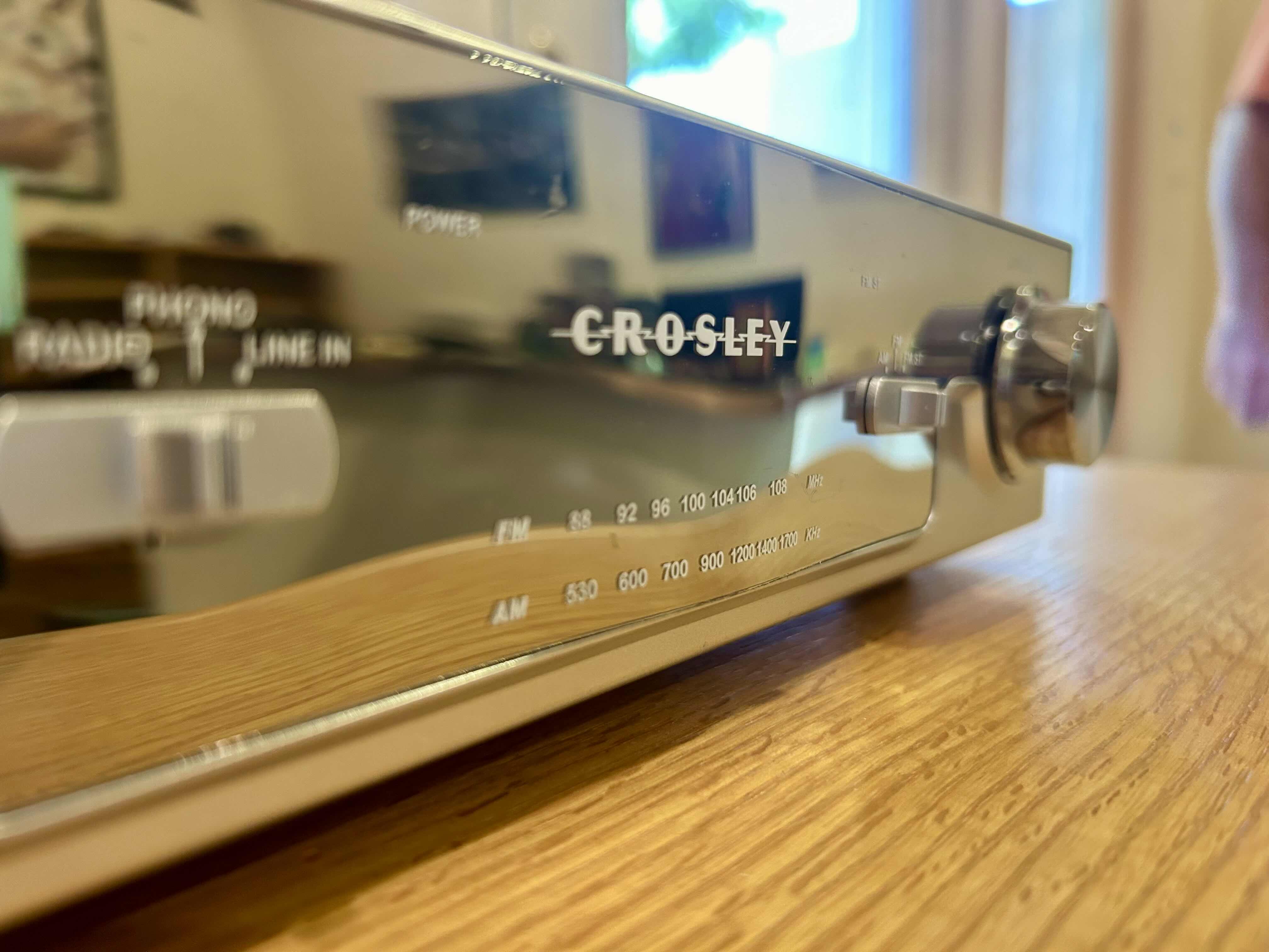 Photo 1 of CROSLEY AM/FM RADIO/ RECORD PLAYER