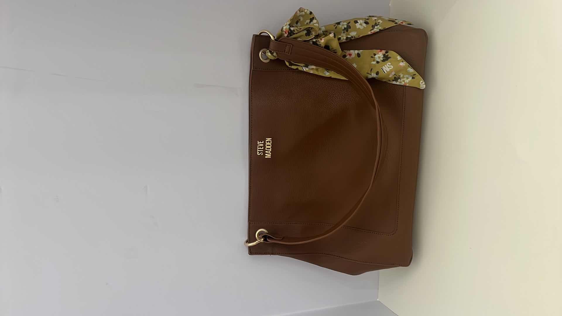 Photo 1 of DESIGNER STEVE MADDEN BROWN LEATHER HANDBAG/ PURSE.