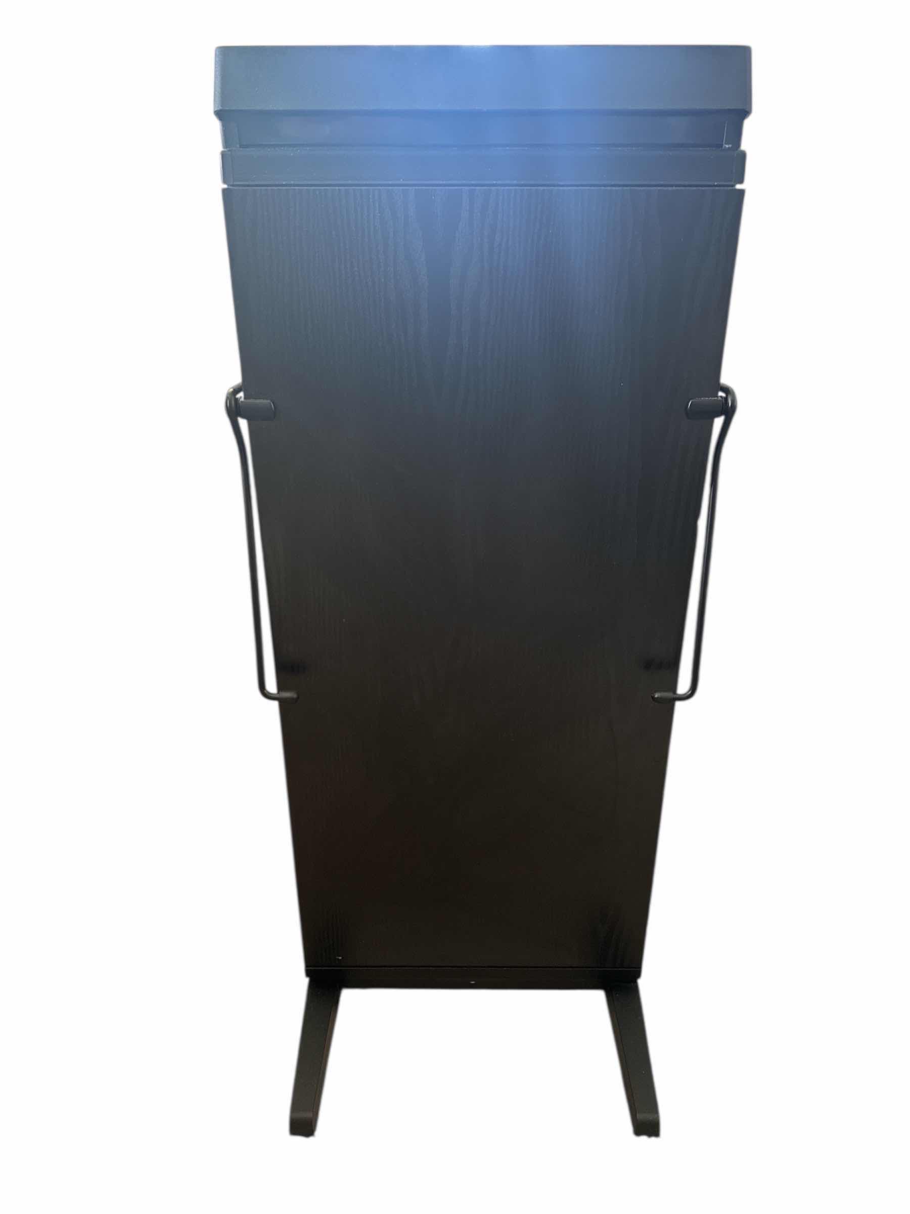 Photo 1 of CORBY TROUSER PRESS 3300