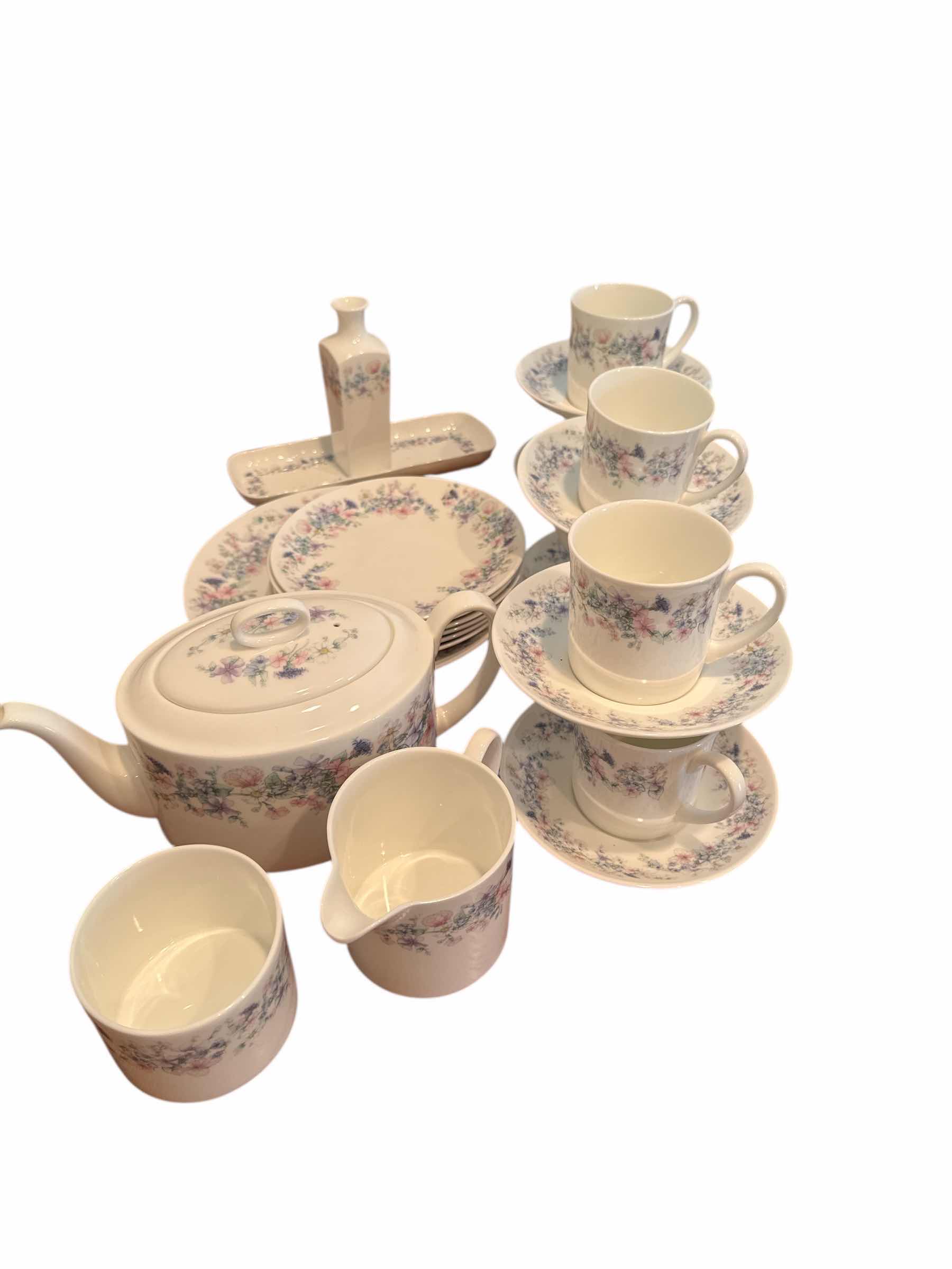 Photo 1 of WEDGEWOOD BONE CHINA “ANGELA”