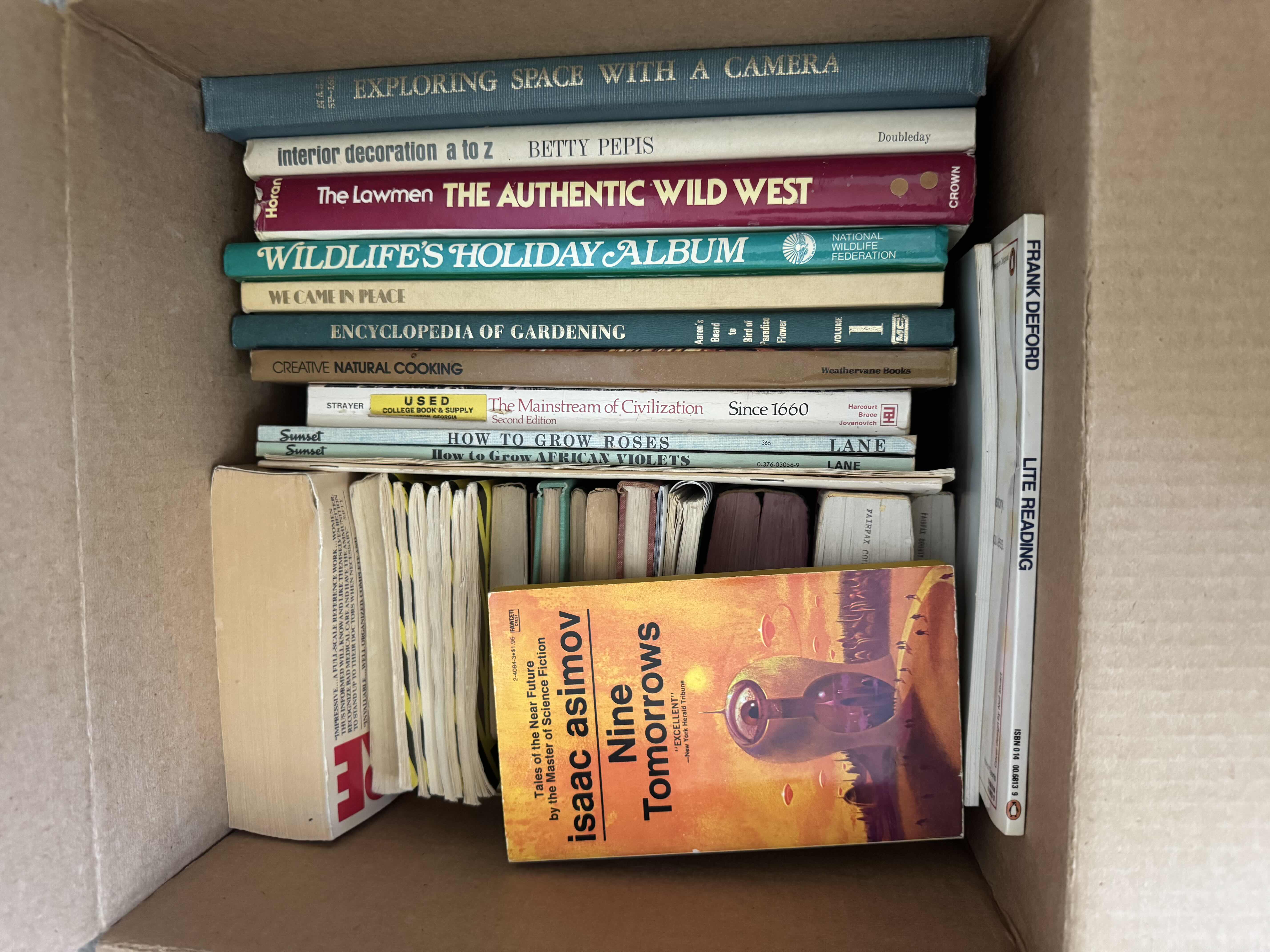 Photo 1 of 60
VINTAGE ASSORTED BOOK COLLECTION IN BOX, BOOKS, HISTORY, HOME ESSENTIALS
BOX DIMENSION
12” X 12” X H12”