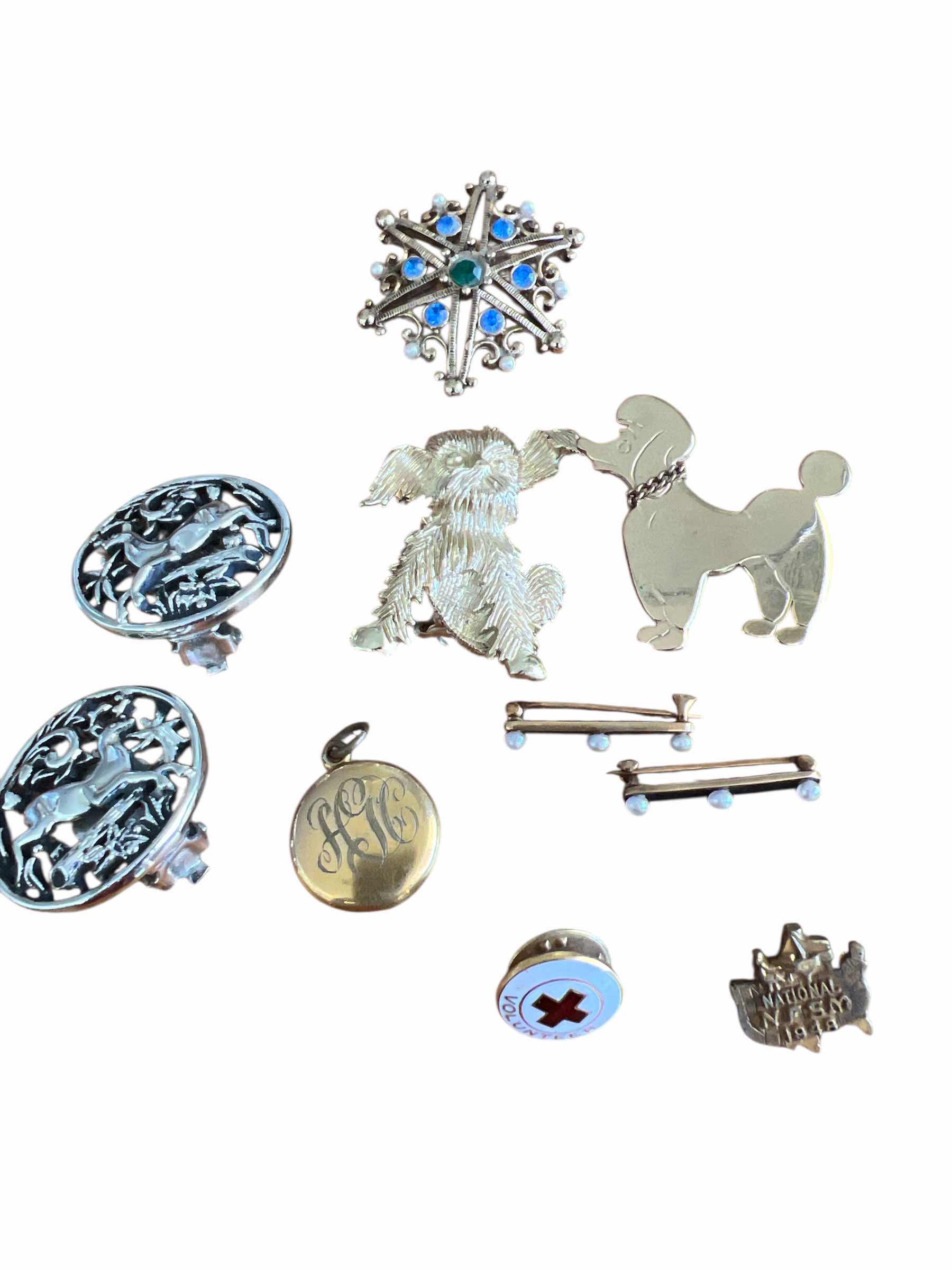 Photo 1 of LOT OF VINTAGE JEWELRY - PINS, LOCKET, TIE PINS AND MORE