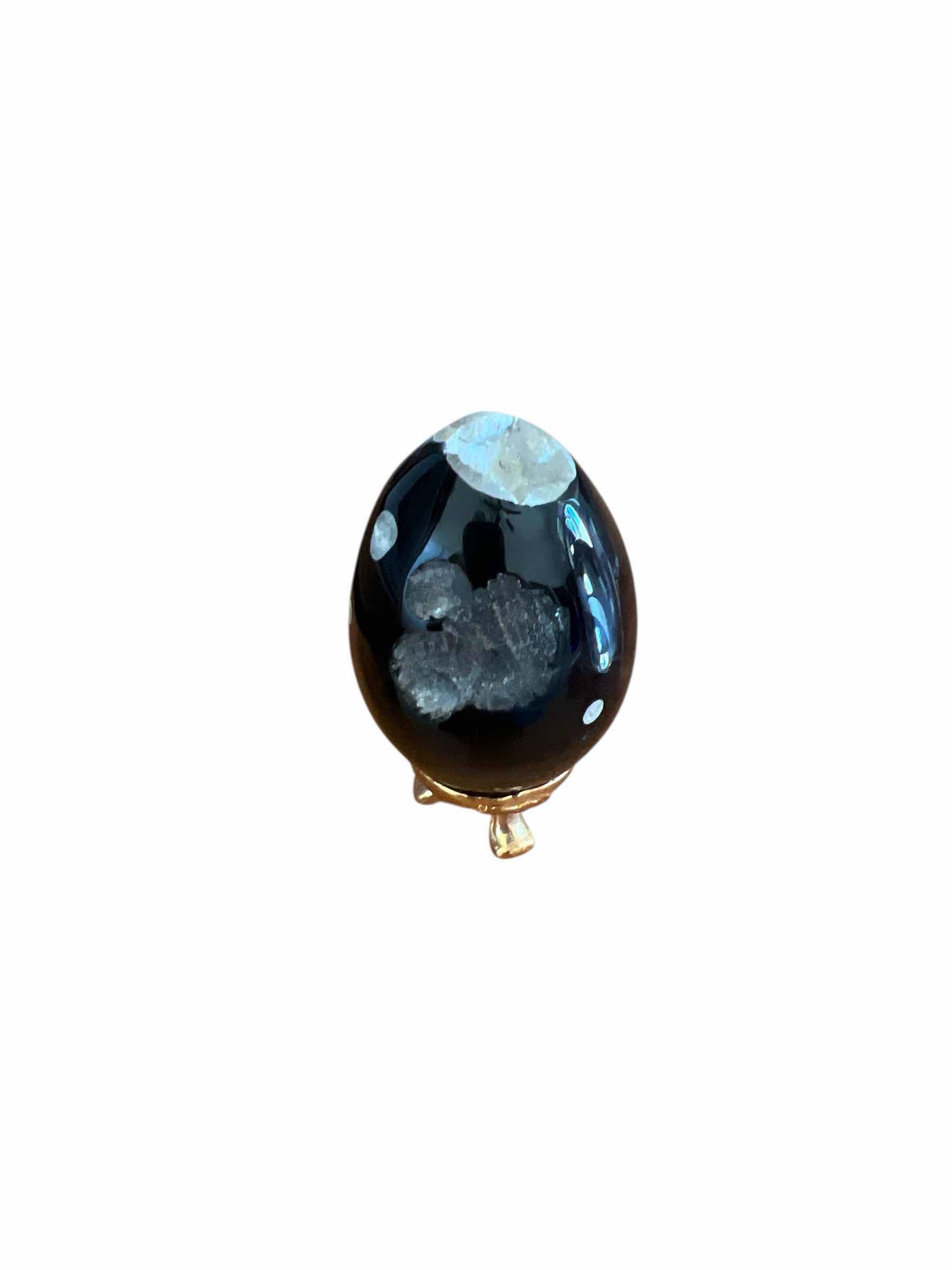 Photo 1 of NATURAL SPHERE MINERAL EGG