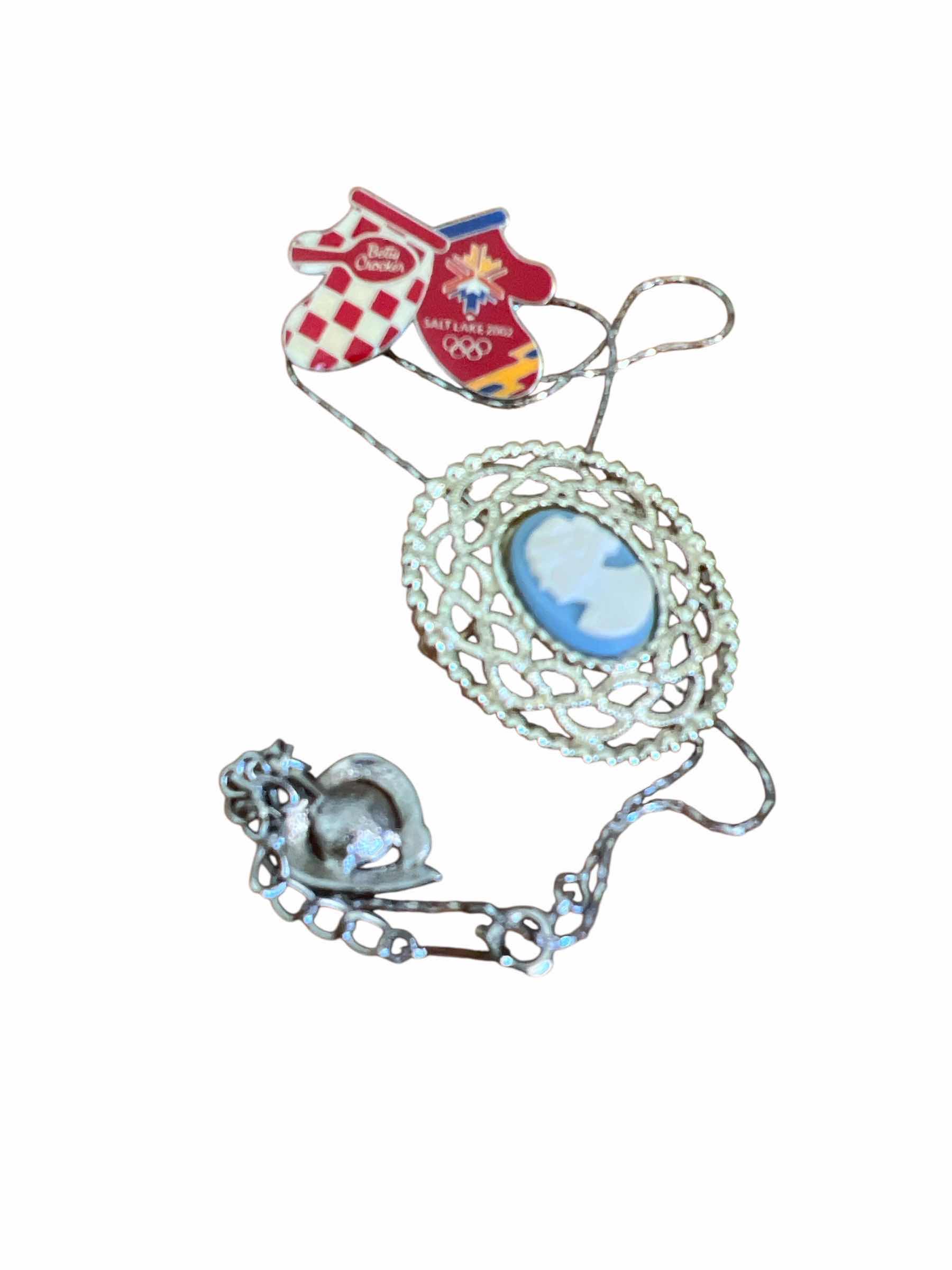 Photo 1 of LOT OF COSTUME JEWELRY