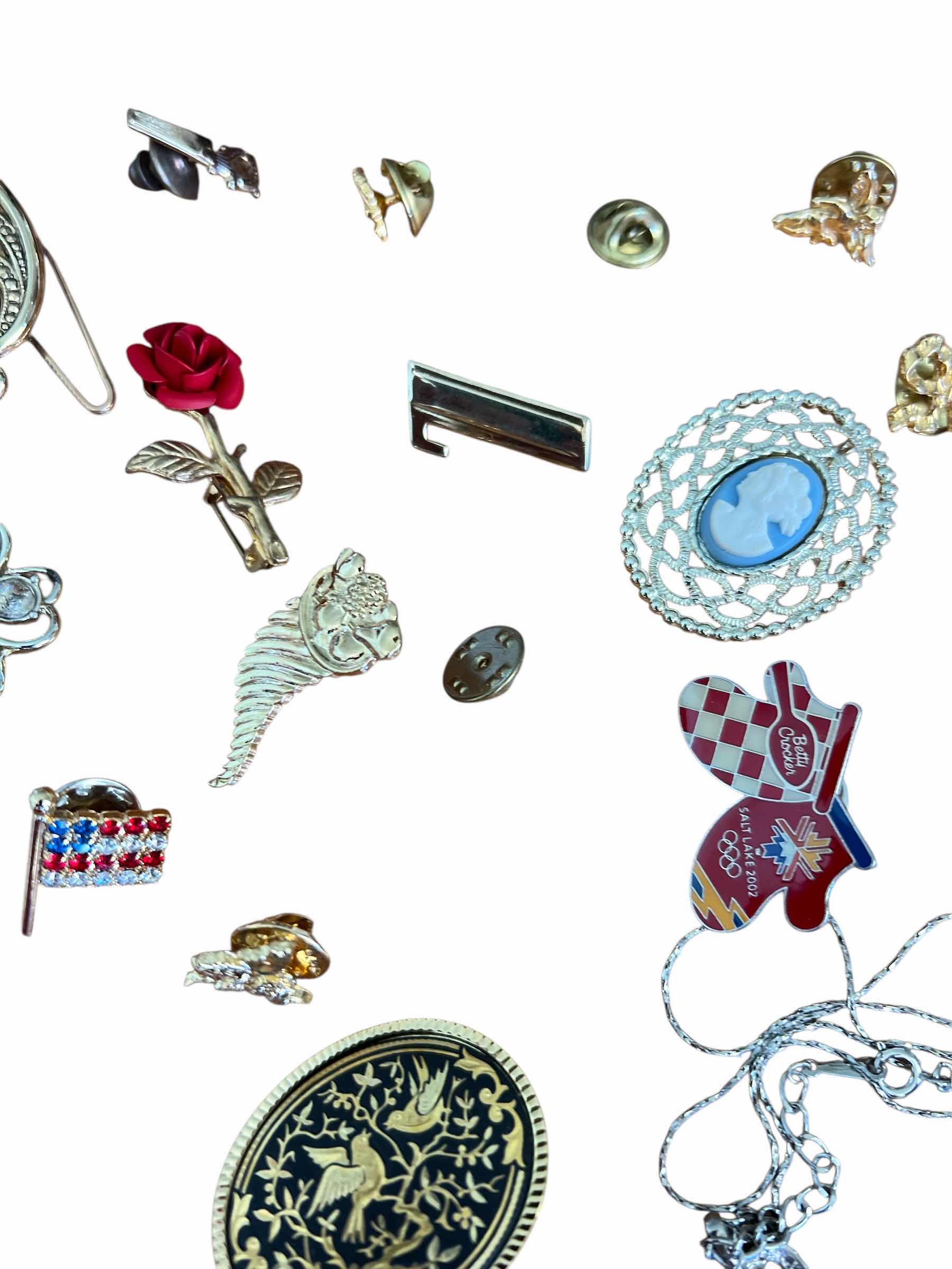 Photo 1 of LOT OF COSTUME JEWELRY