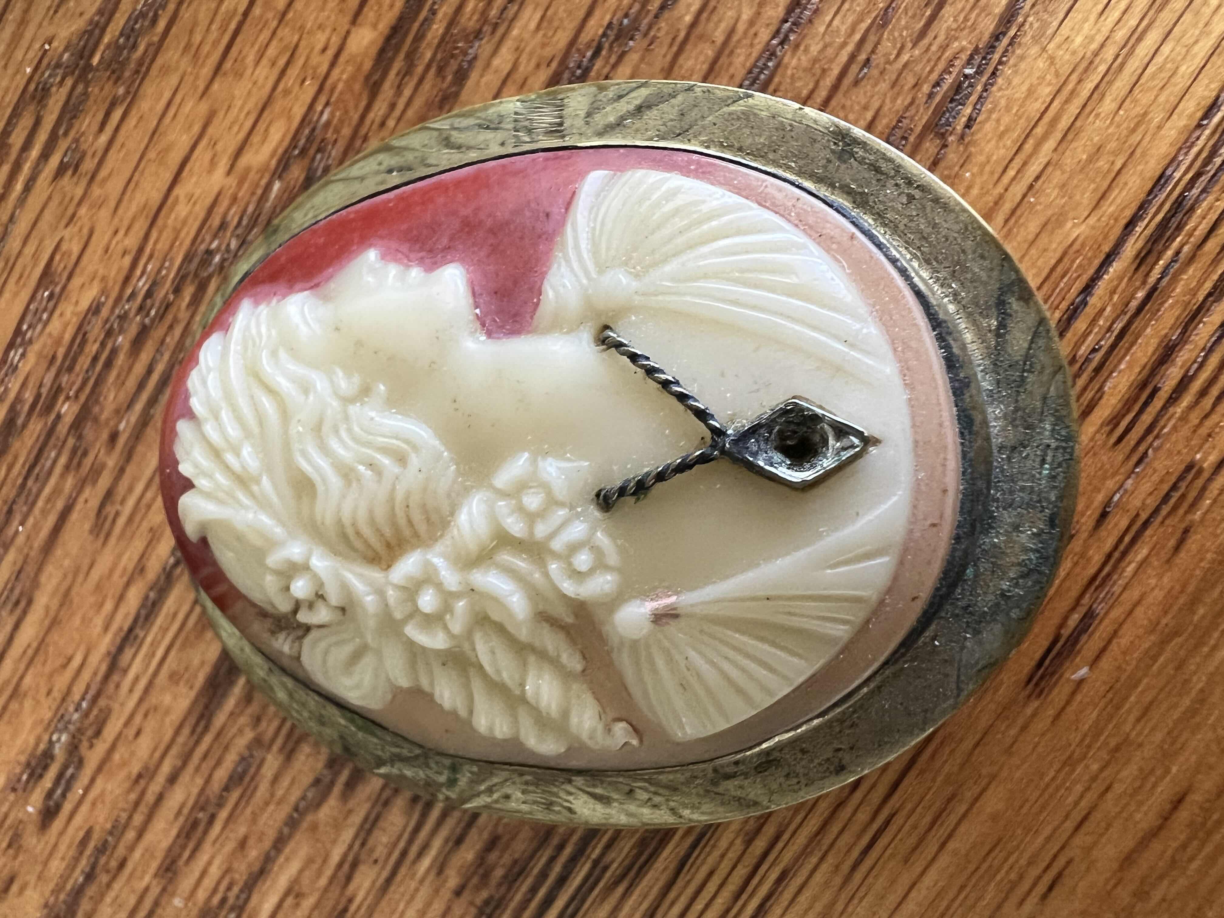 Photo 1 of VINTAGE CAMEO BROACH
