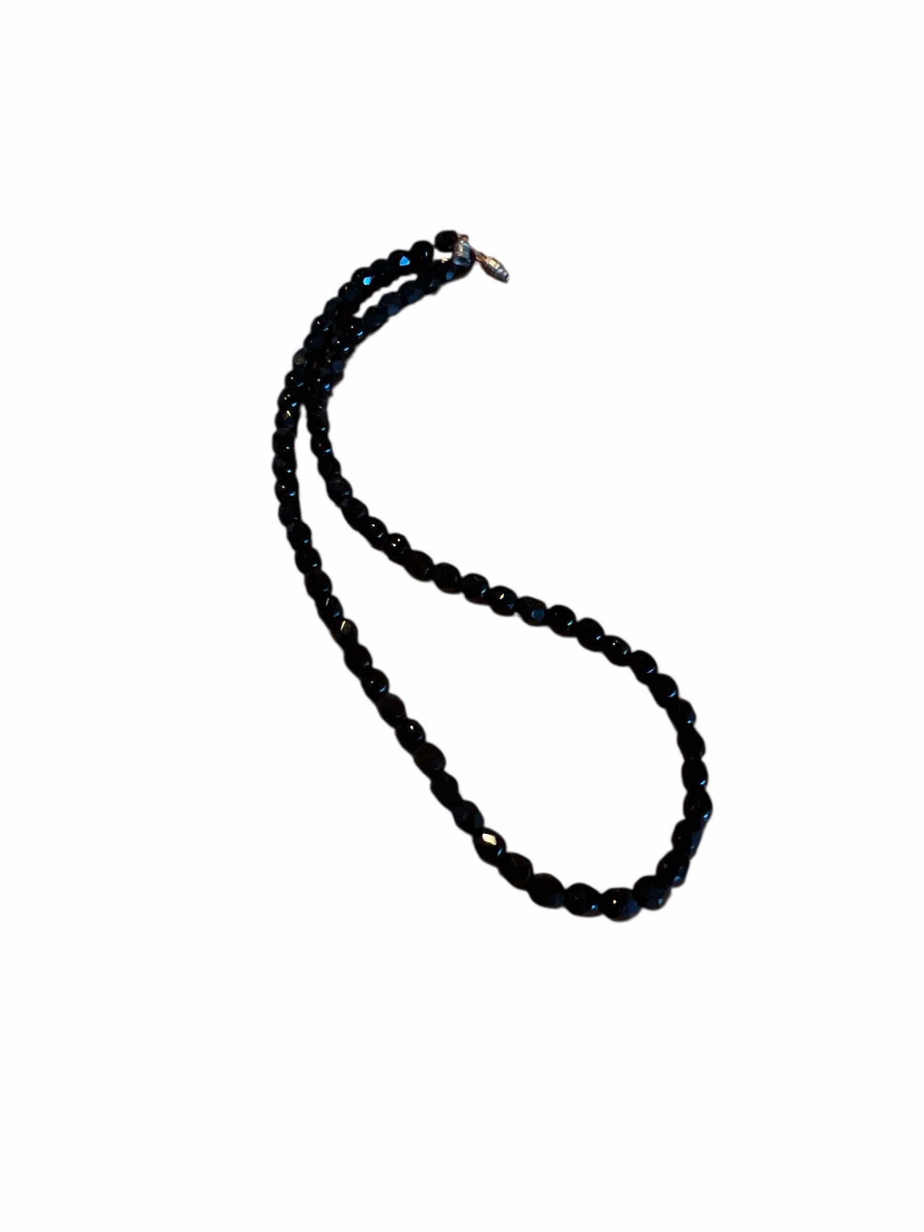 Photo 1 of VINTAGE ART DECCO BLACK STONE NECKLACE