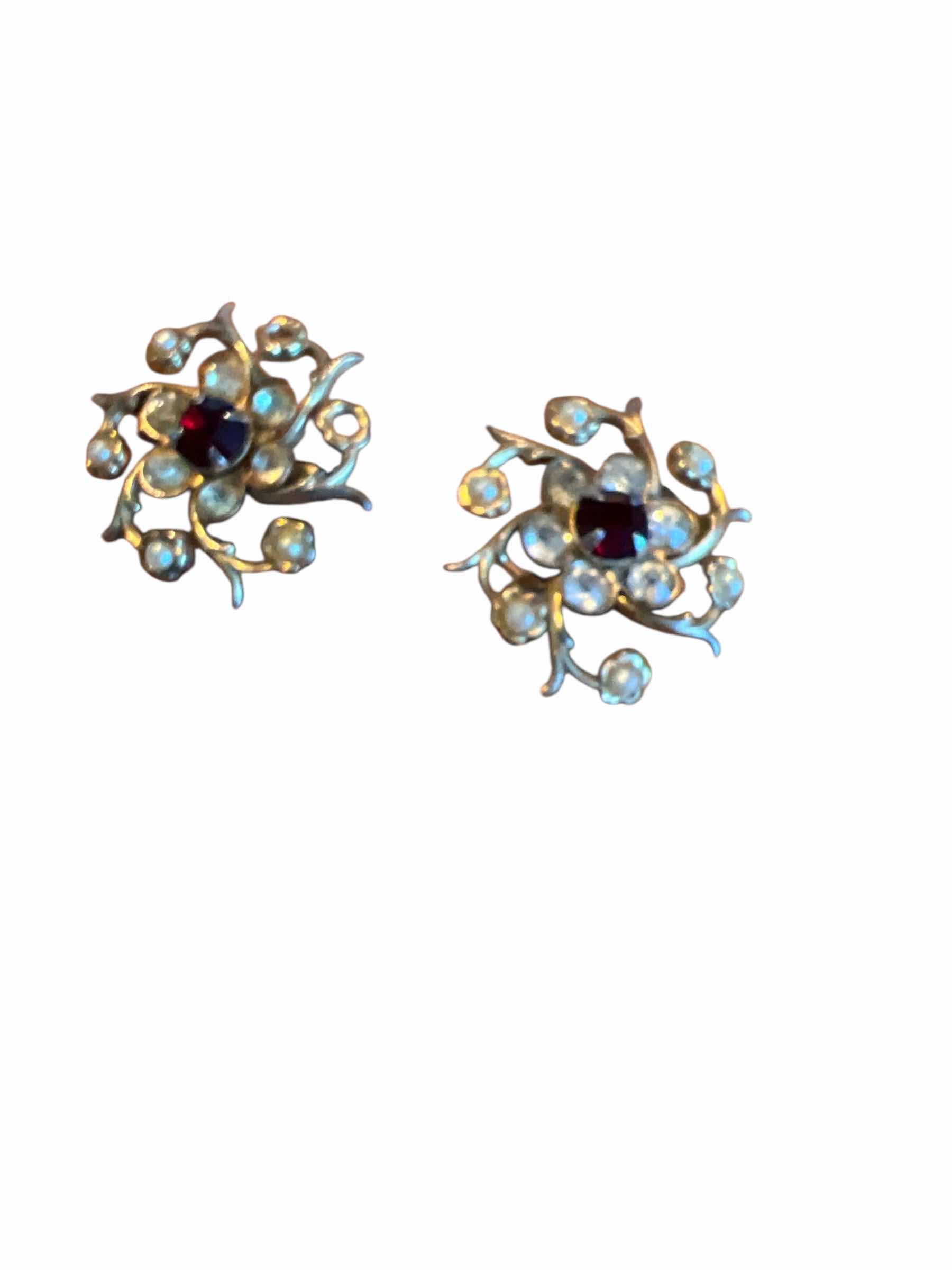 Photo 1 of TWO VINTAGE ART DECCO BROACHES