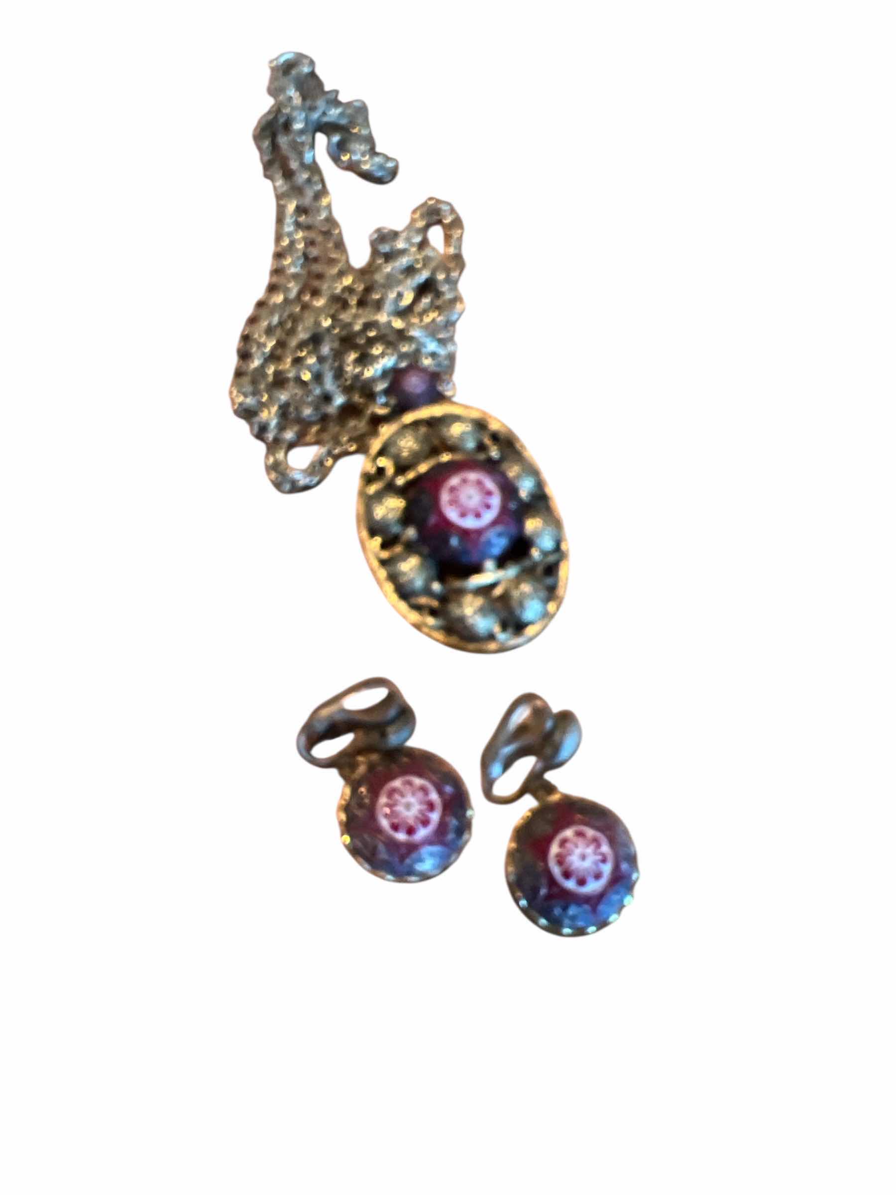 Photo 1 of VINTAGE JULIANA FOR CELEBRITY NY NECKLACE CLIP-ON EARRINGS RED MOROCCAN