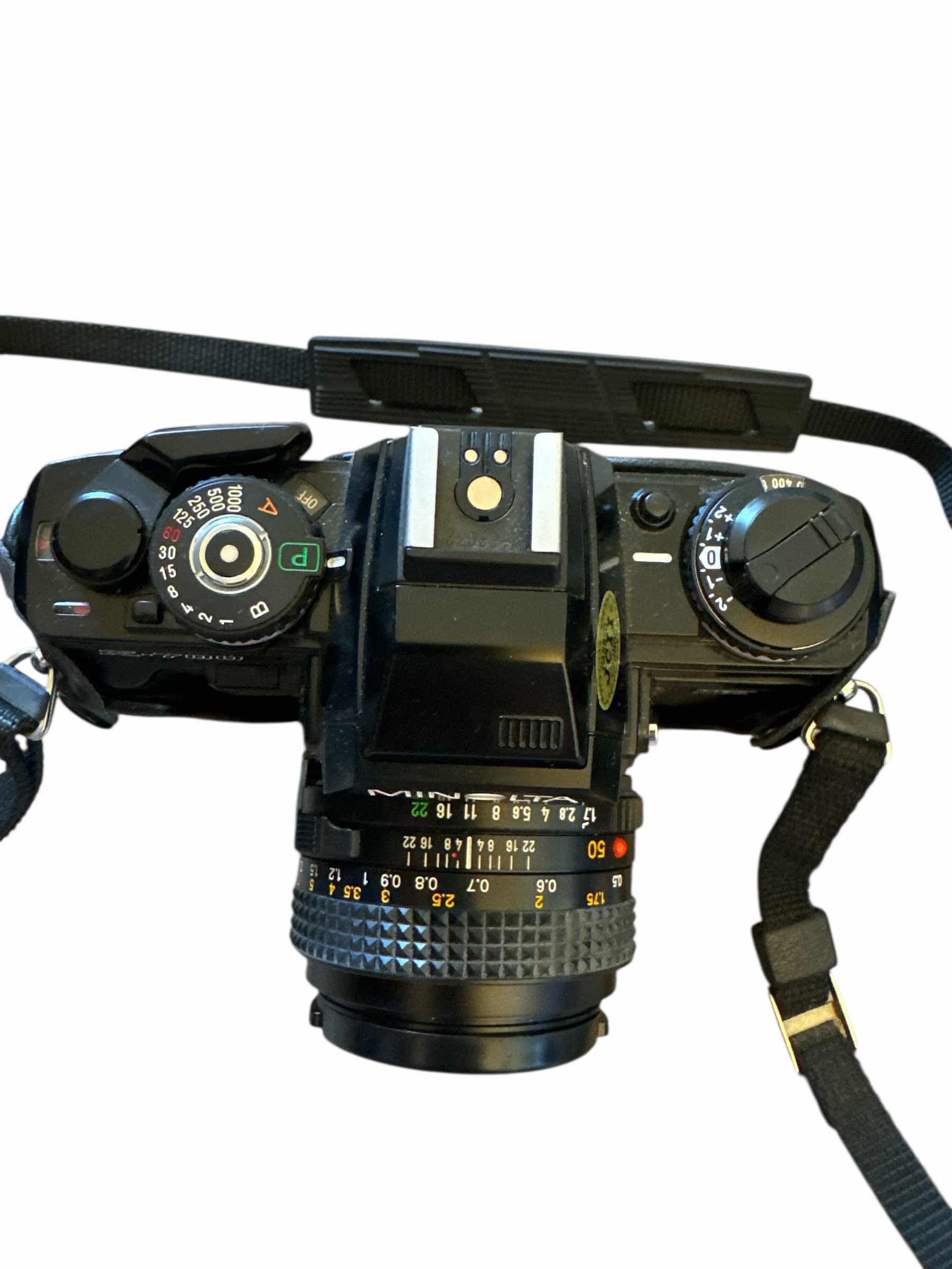 Photo 1 of 200
MINOLTA X 700 WITH CASE