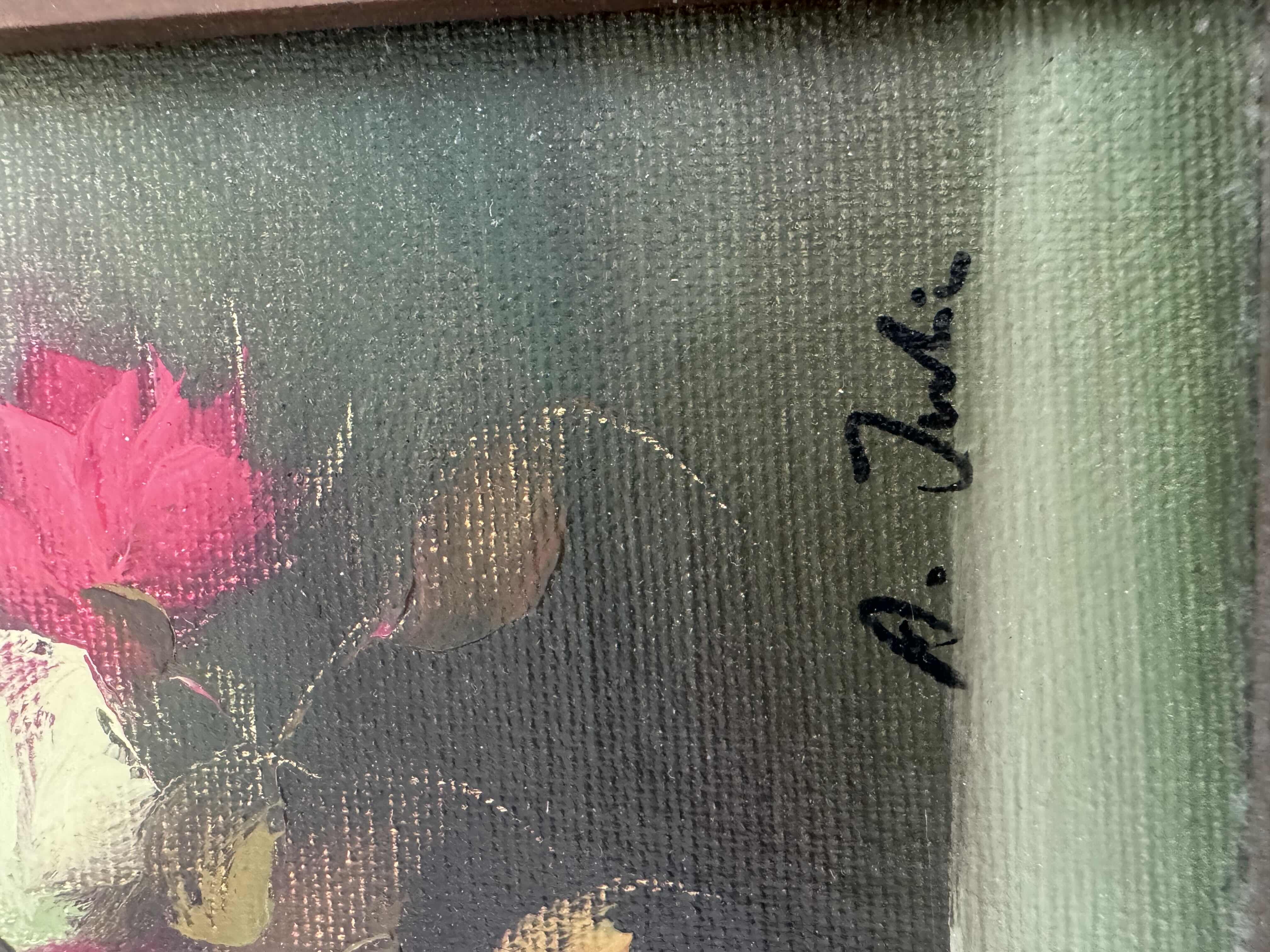 Photo 1 of 55
VINTAGE WOOD FRAMED ROSES IN VASE OIL PAINTING ON CANVAS, SIGNED
16” X 18” X H1”