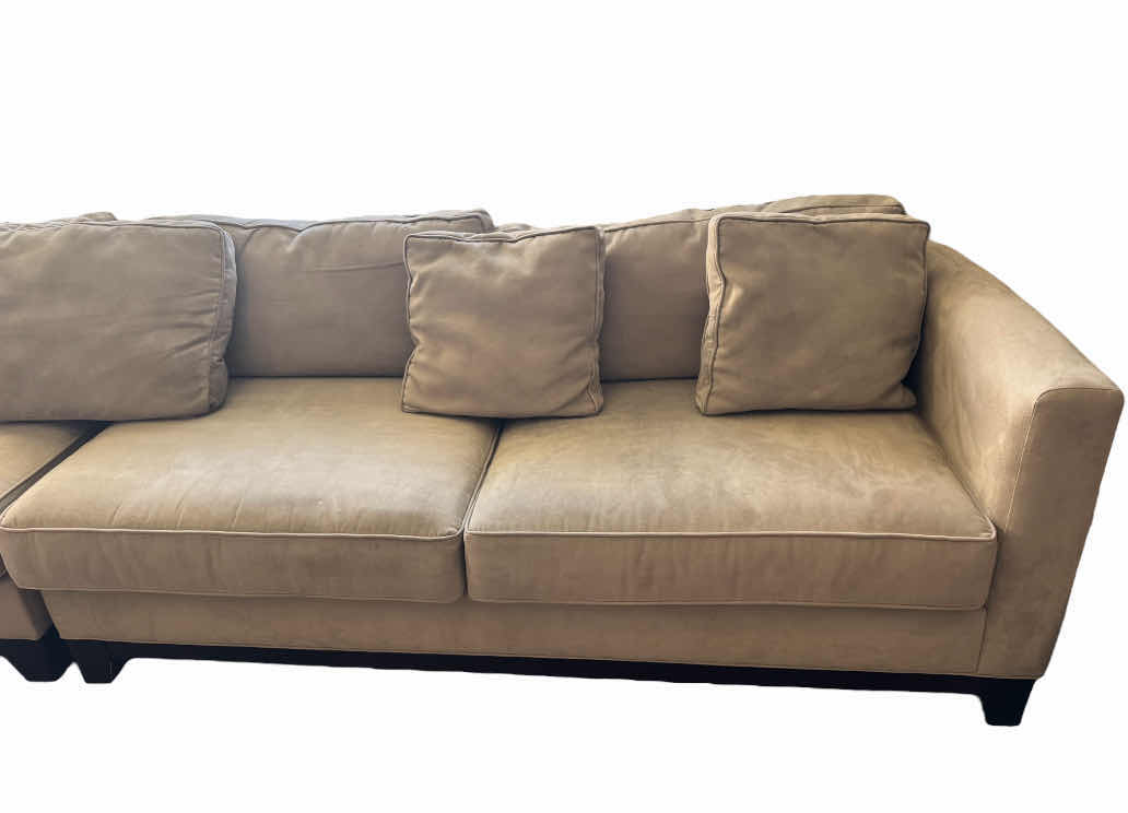 Photo 1 of 800
2 PIECE SECTIONAL MICROFIBER SOFA COUCH AND CUSHIONS, BEIGE/LIGHT GRAY, HOME FURNITURE, HOME ESSENTIALS 

36” X 158” X H32”