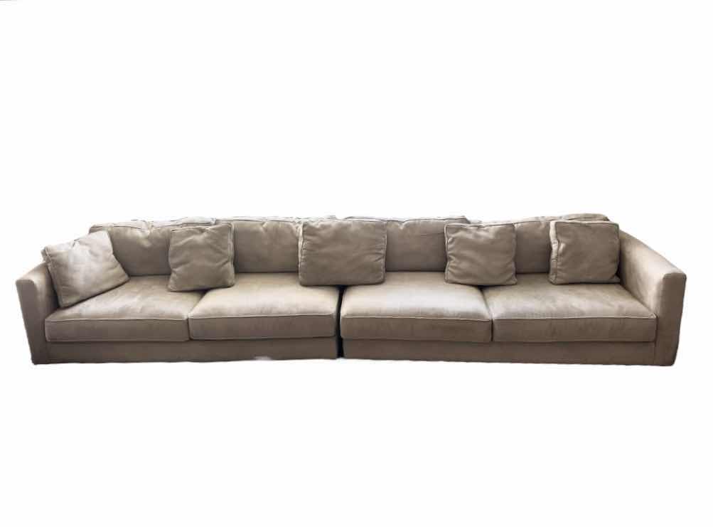 Photo 1 of 800
2 PIECE SECTIONAL MICROFIBER SOFA COUCH AND CUSHIONS, BEIGE/LIGHT GRAY, HOME FURNITURE, HOME ESSENTIALS
36” X 158” X H32”