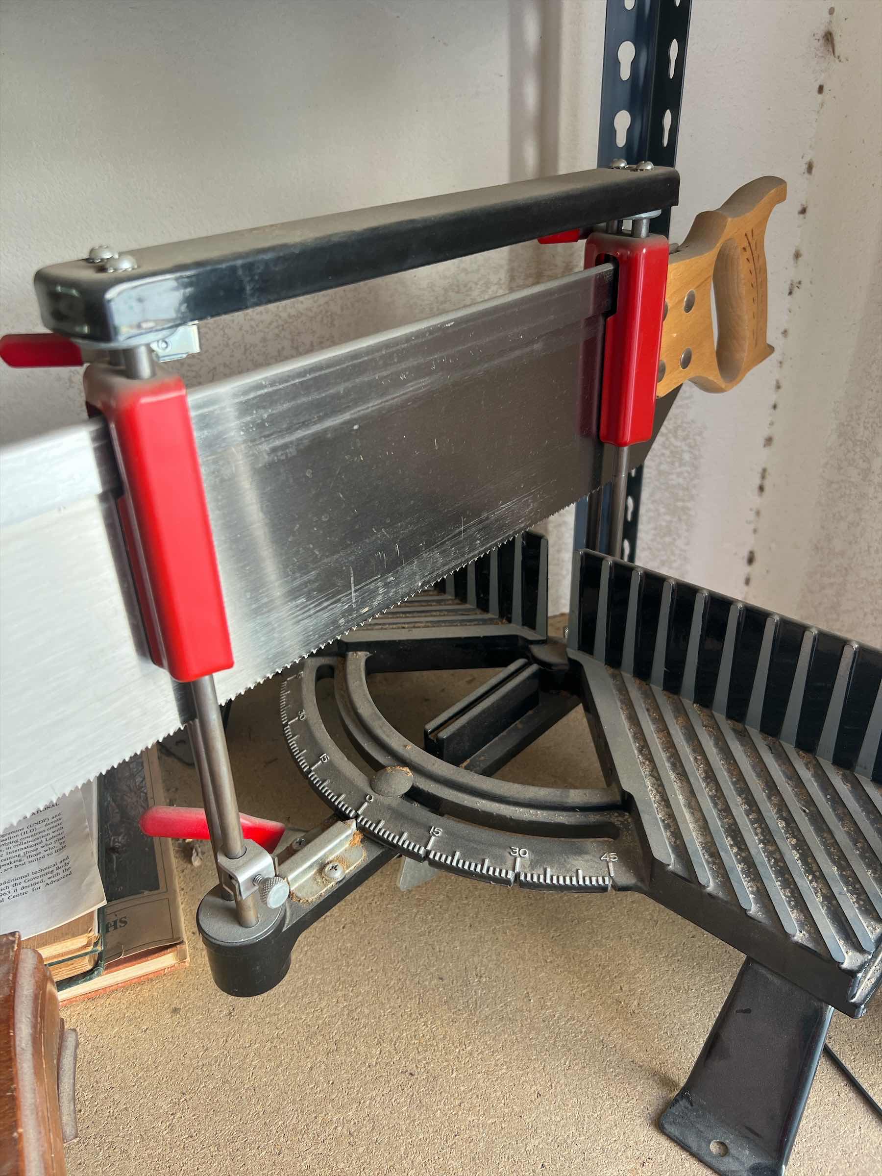 Photo 1 of MANUAL SAW GUIDE AND ANGLE