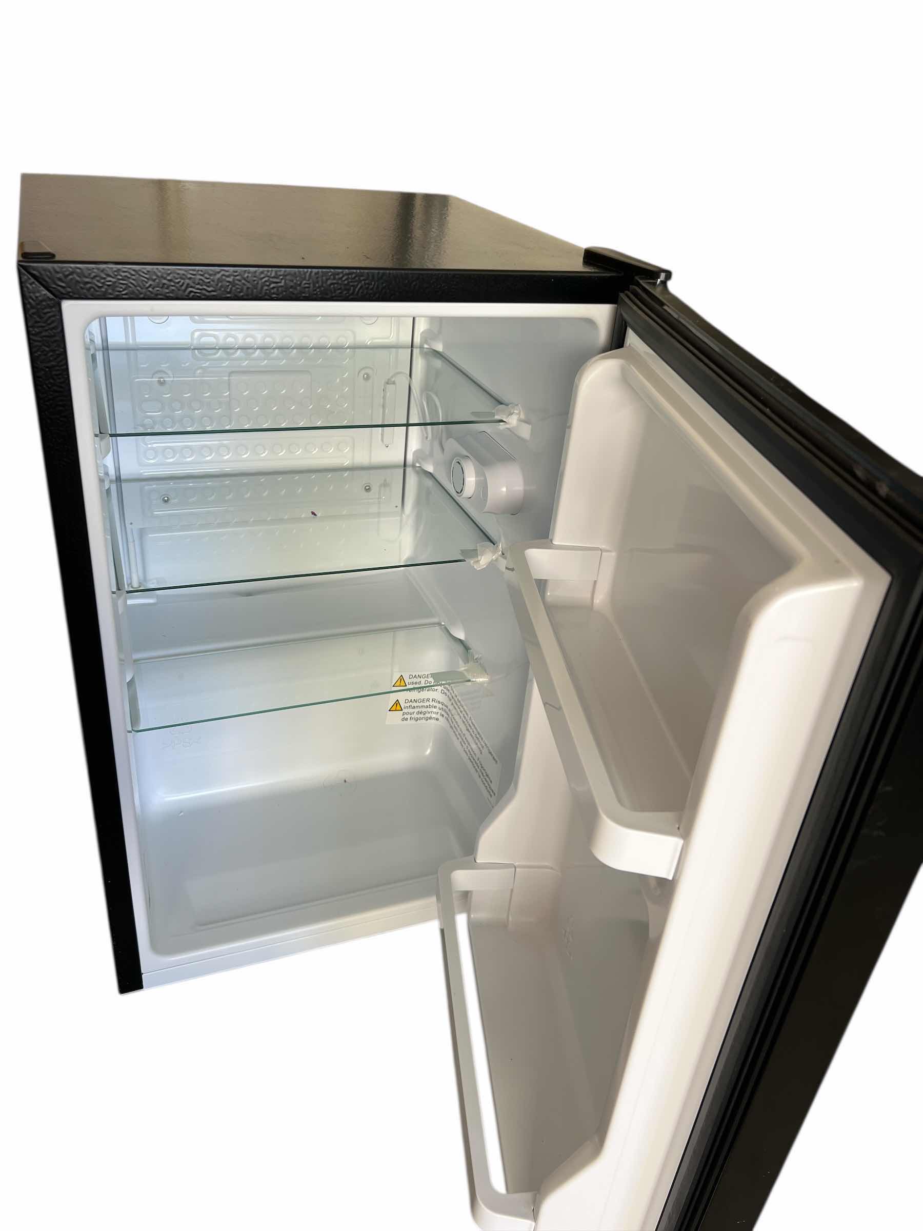 Photo 1 of BLACK HISENSE MINI FRIDGE