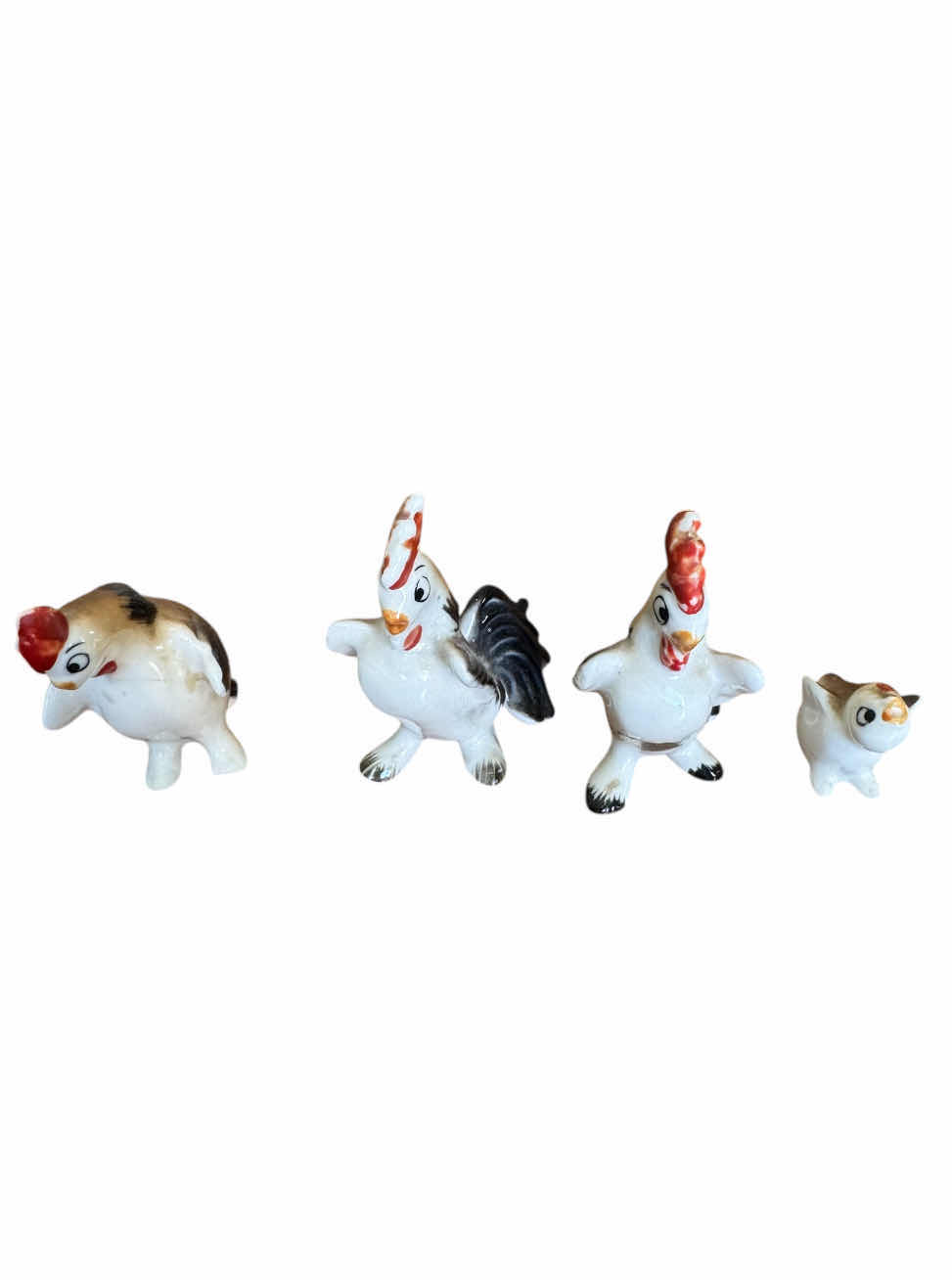 Photo 1 of 80
VINTAGE TINY MINIATURE GLASS, WOOD, AND CERAMIC CADMIUM CHICKEN/ROOSTER FIGURINES, COLLECTABLE  

AMBER HEN
3” X 4” X H3”