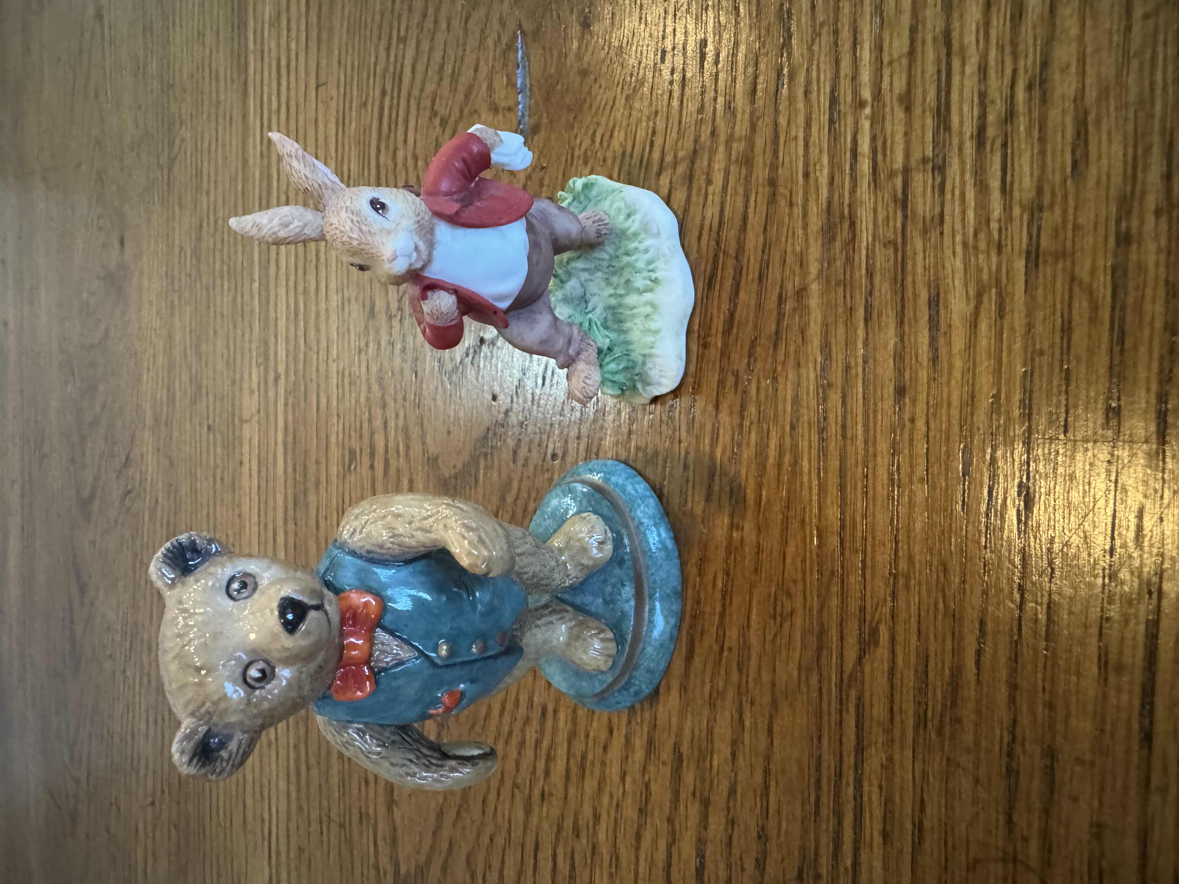 Photo 1 of 120
VINTAGE ASSORTED MINIATURE FIGURINES, PETER RABBIT, TEDDY BEAR, RABBIT, WOOD, CERAMIC, AND RESIN. COLLECTABLE, ART COLLECTION, HOME DECOR

PETER RABBIT 
H2.5”