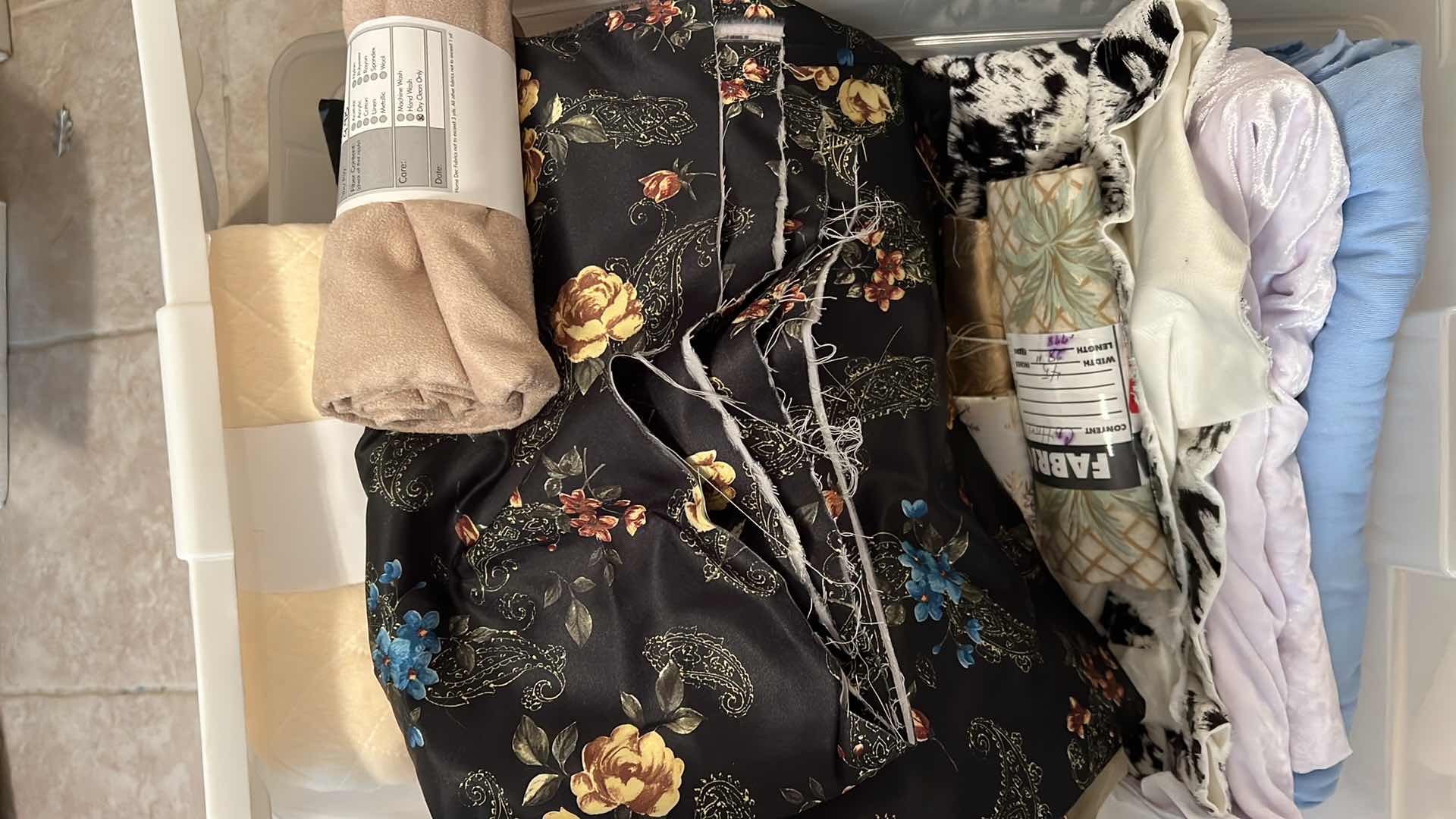 Photo 1 of TOTE  AND CONTENTS - FABRIC