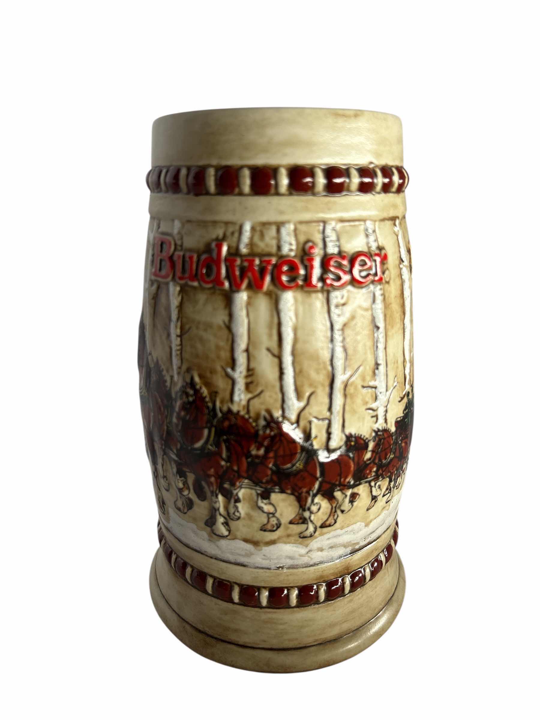 Photo 1 of BUDWEISER HOLIDAY 1981 BEER STEIN H6.5”