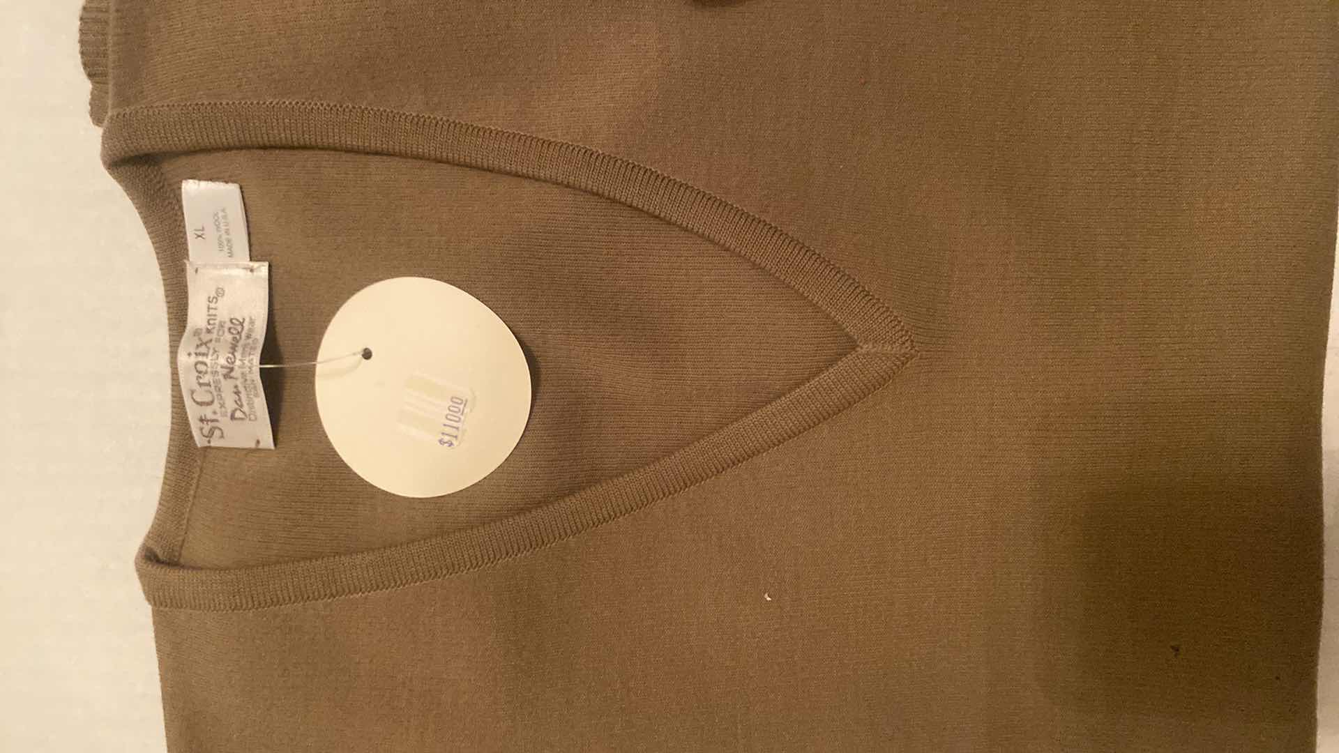 Photo 1 of 4 - NEW DESIGNER SWEATERS MENS SIZE XL