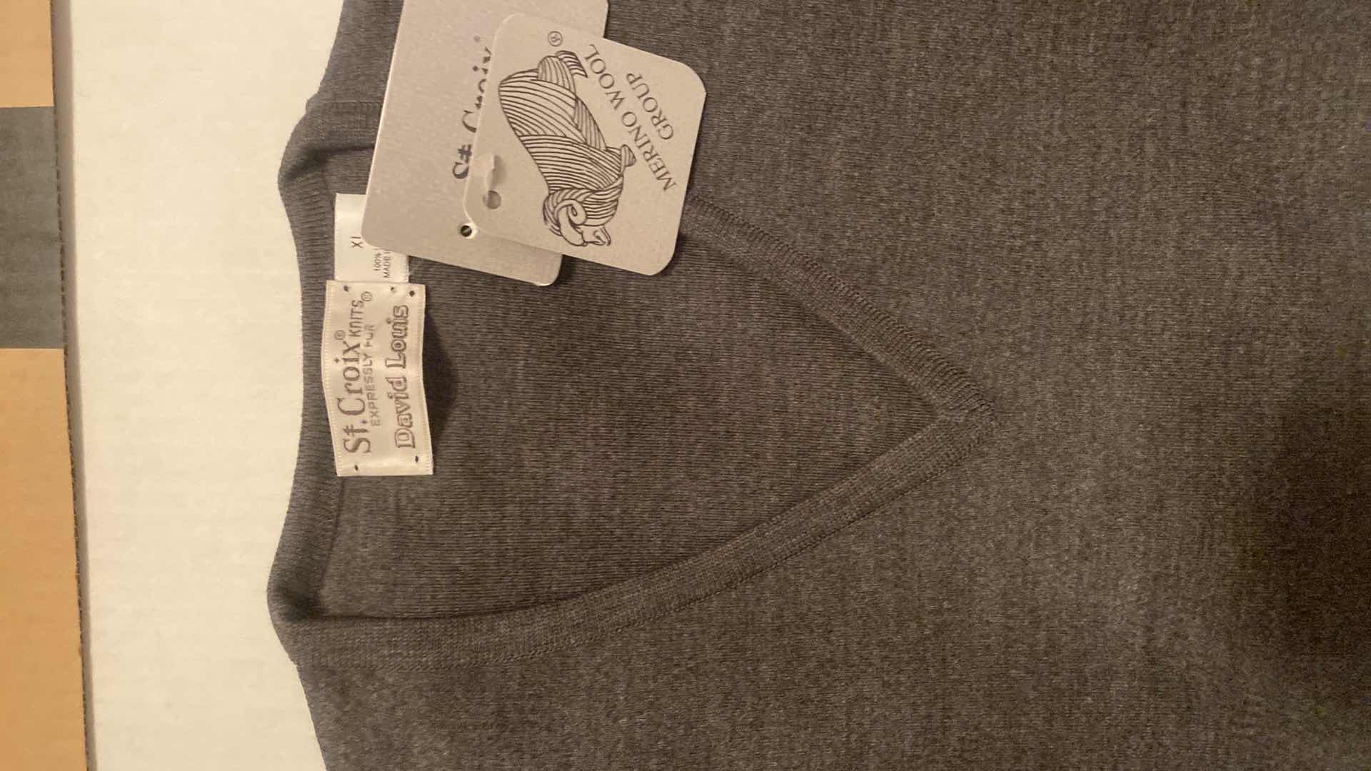 Photo 1 of 4 - NEW DESIGNER SWEATERS MENS SIZE XL