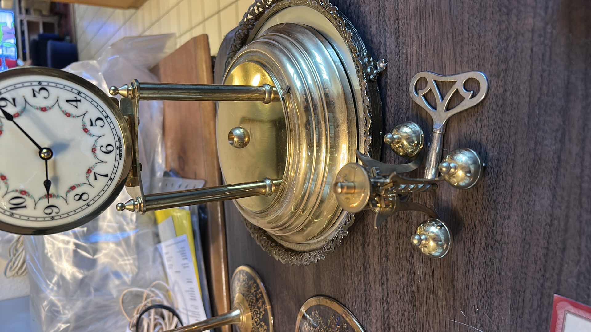 Photo 1 of VINTAGE KUNDO (KIENINGER & OBERGFELL) 400-DAY ANNIVERSARY TORSION CLOCK MANUFACTURED IN WEST GERMANY, FEATURING BRASS CONSTRUCTION AND A PROTECTIVE GLASS DOME. H11.5”