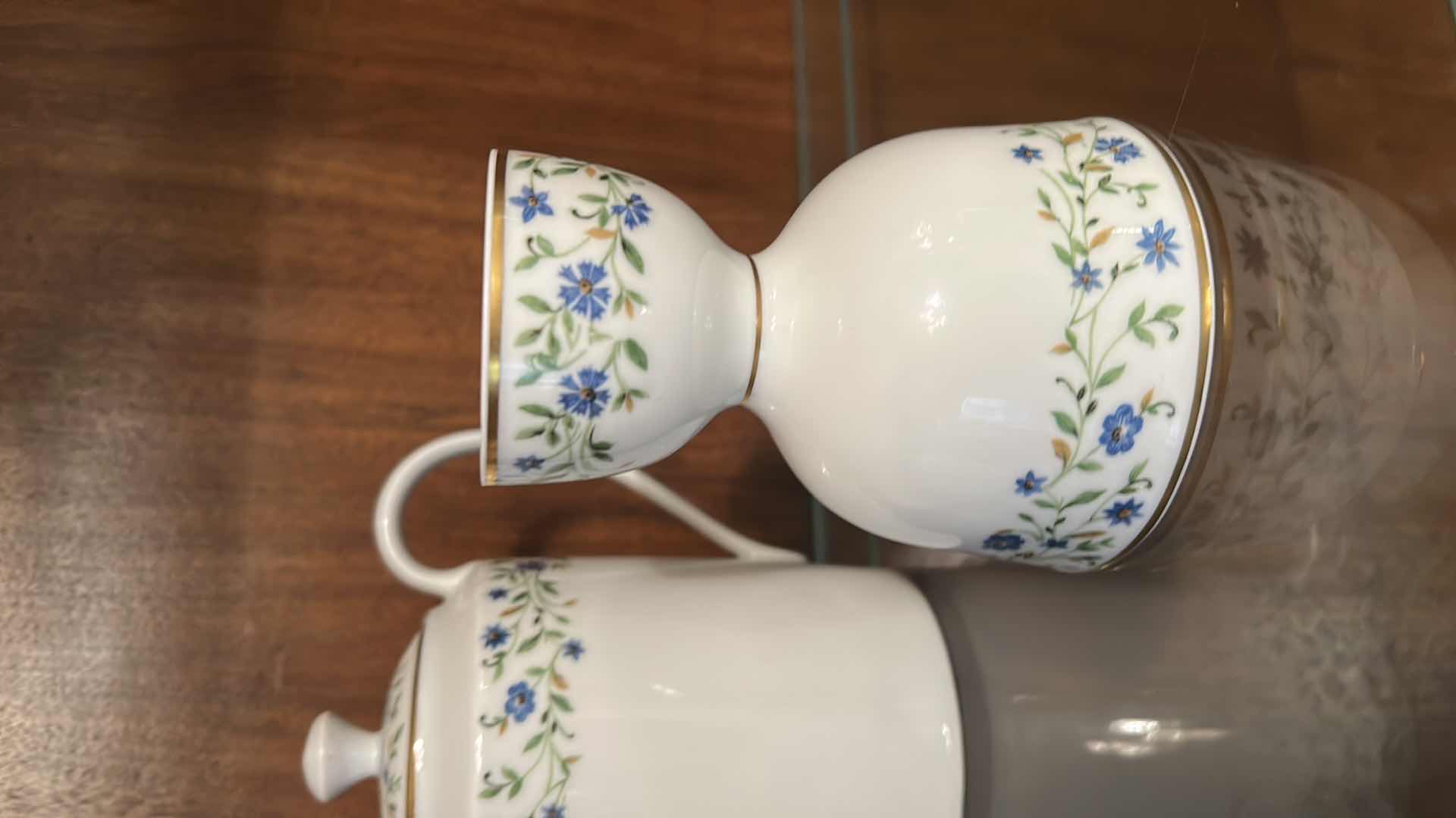 Photo 1 of 8 PC VINTAGE CHAMART LIMOGES PORCELAIN DINNERWARE