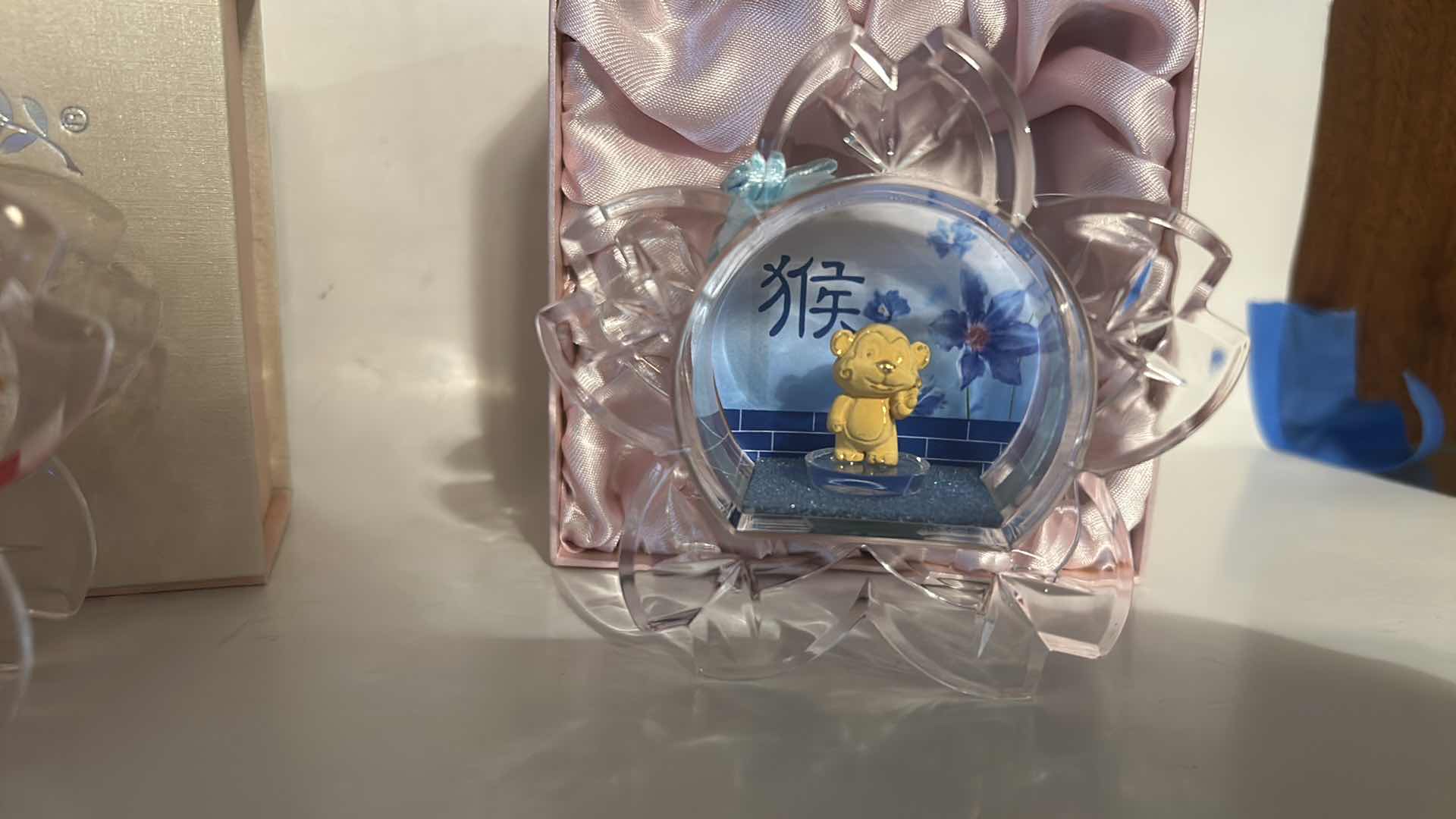 Photo 1 of SMALL ASIAN COLLECTIBLES H3.5”