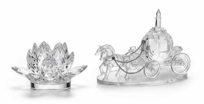 Photo 1 of SHANNON CRYSTAL BY GODINGER CINDERELLAS CARRIAGE H4”,CRYSTAL FLOWER