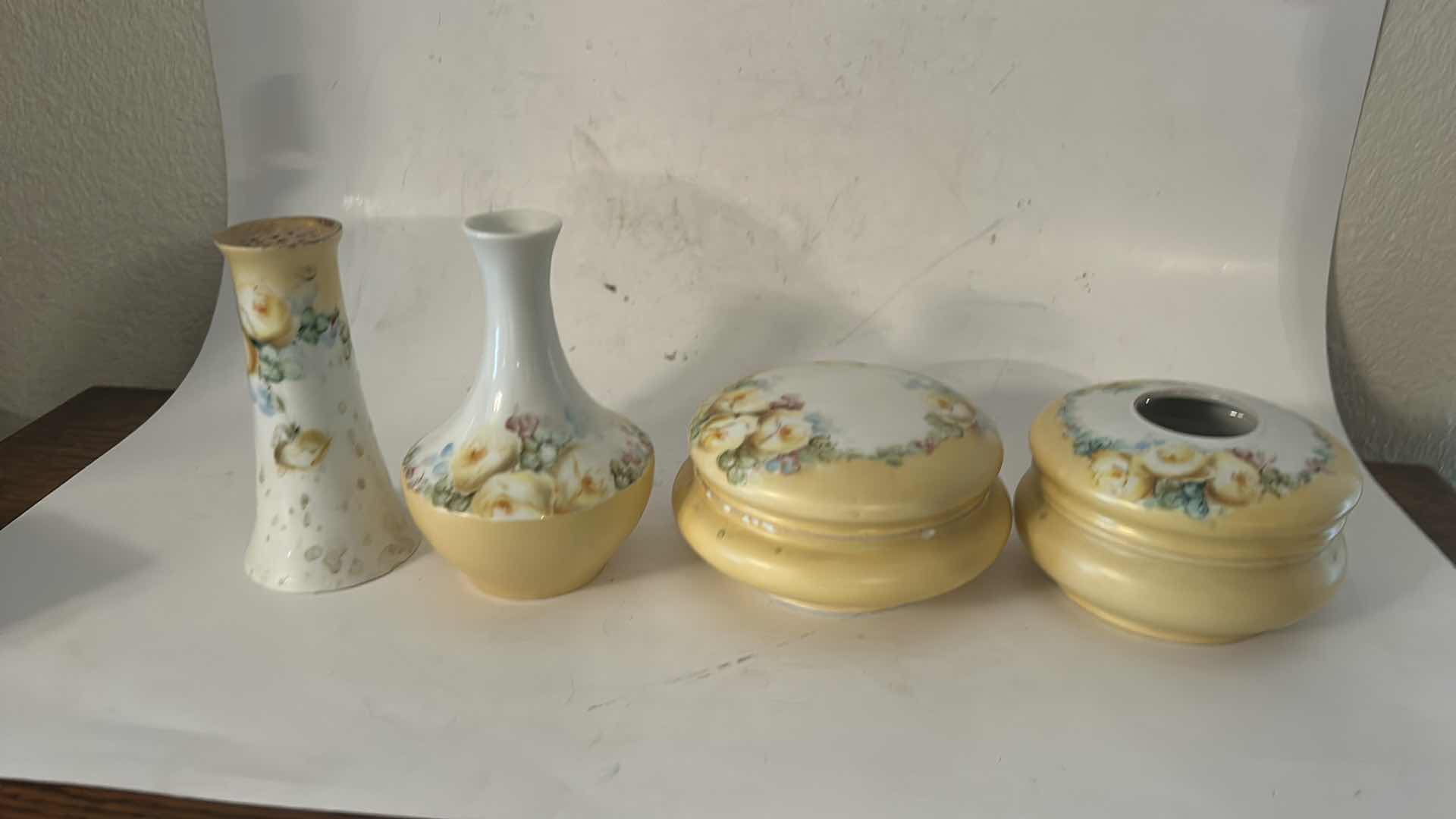 Photo 1 of 4 YELLOW AND WHITE VINTAGE PORCELAIN PIECES- ANTIQUE HAIR RECEIVER, FROM THE VICTORIAN ERA USED TO STORE HAIR, MATCHING TRINKET BOX, VASE AND MORE