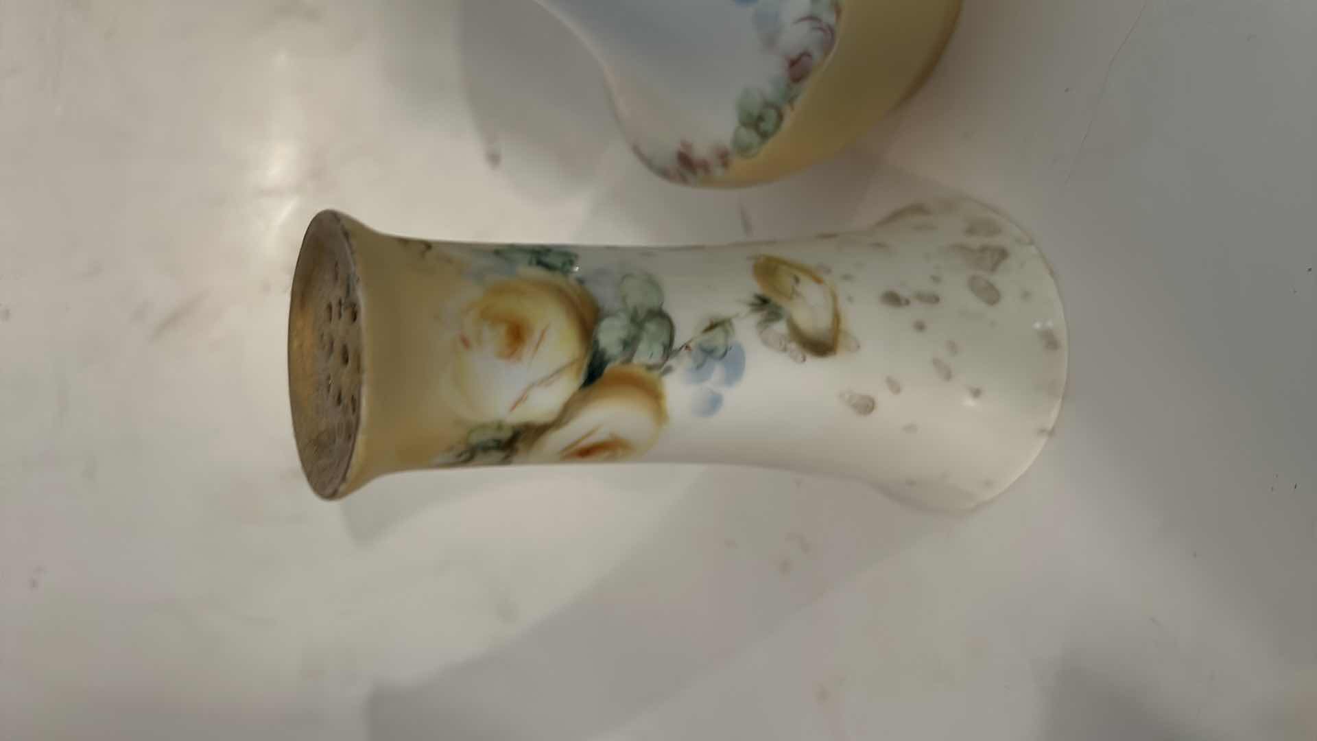 Photo 1 of 4 YELLOW AND WHITE VINTAGE PORCELAIN PIECES- ANTIQUE HAIR RECEIVER, FROM THE VICTORIAN ERA USED TO STORE HAIR, MATCHING TRINKET BOX, VASE AND MORE