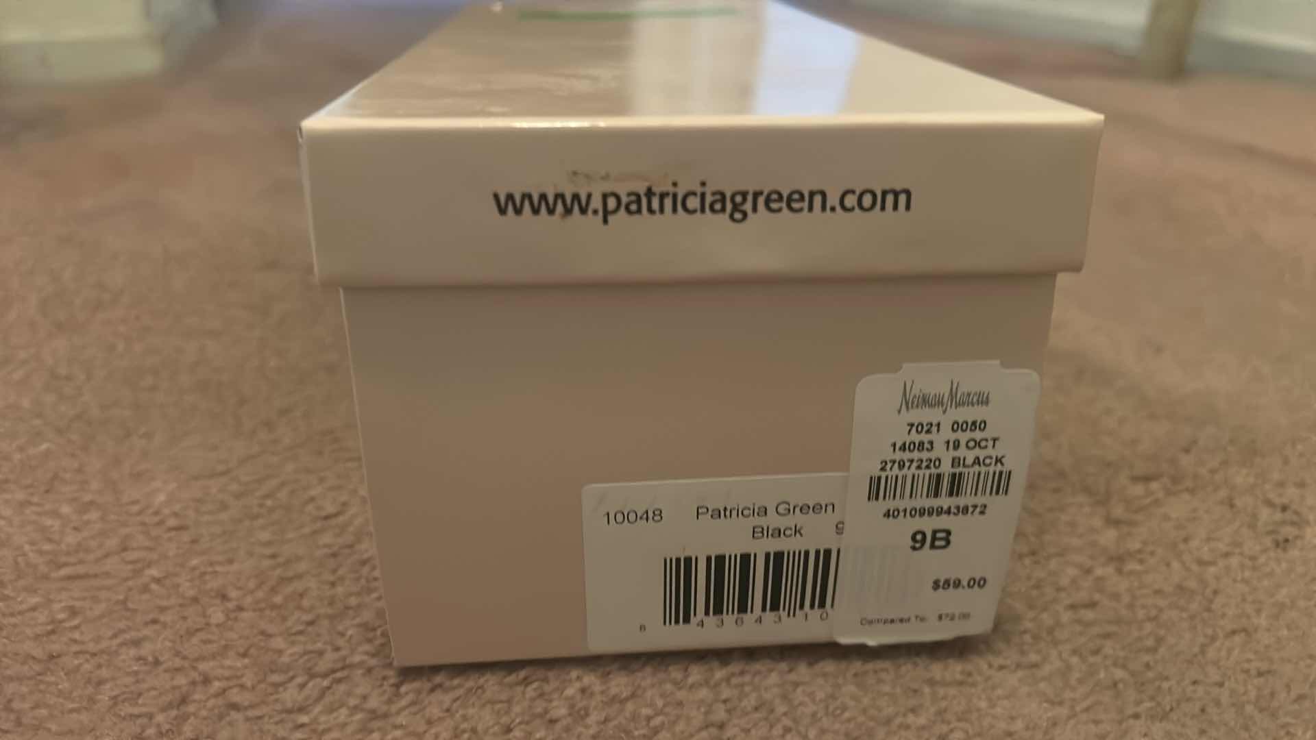 Photo 1 of SLIPPERS SIZE 9