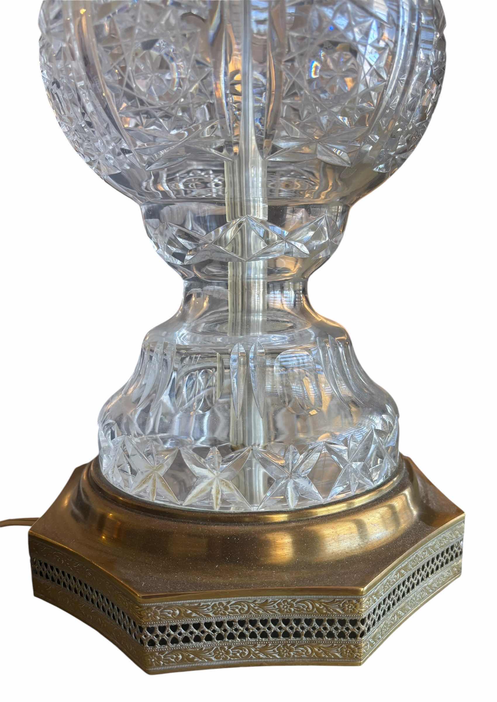 Photo 1 of VINTAGE CRYSTAL TABLE LAMP W FACETED GLASS BASE & DANGLING SPEAR PRISMS H 35"