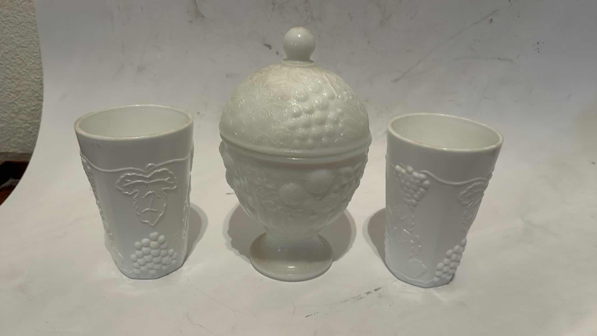 Photo 1 of 3 VINTAGE MILK GLASS PIECES (TALLEST H6.25”)