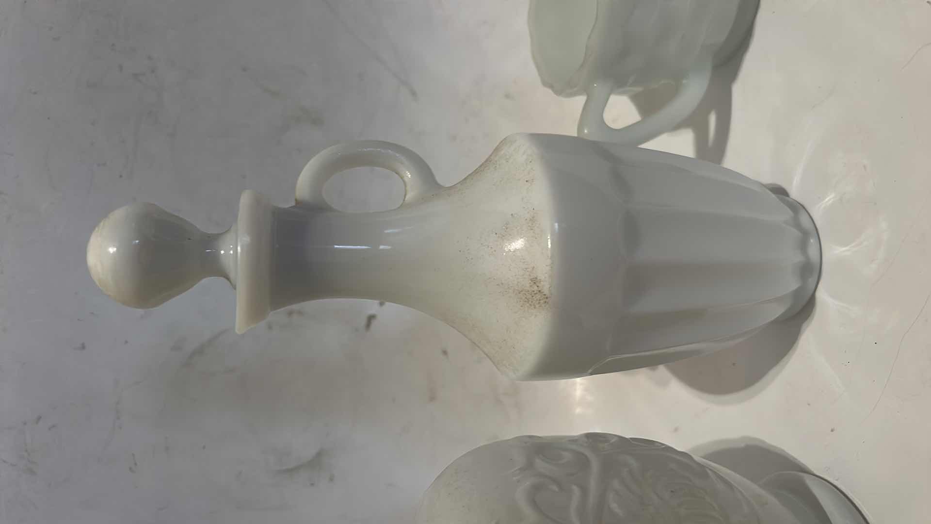 Photo 1 of 4 VINTAGE MILK GLASS PIECES (TALLEST H8”)