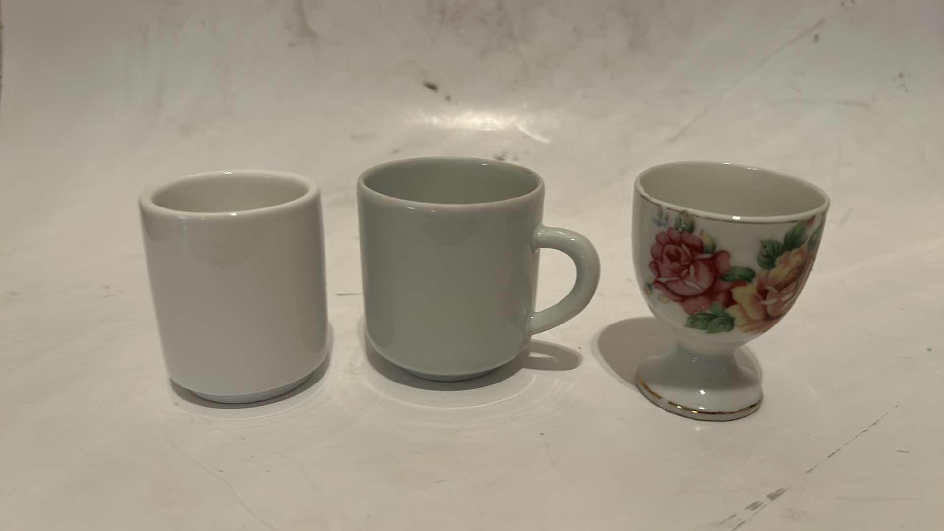 Photo 1 of 2 ROYAL DUCHESS FINE CHINA BAVARIA PLATES 4.5” PLATES, 2 VASES, H4” ELEPHANT FIGURINE, & MINI CUPS