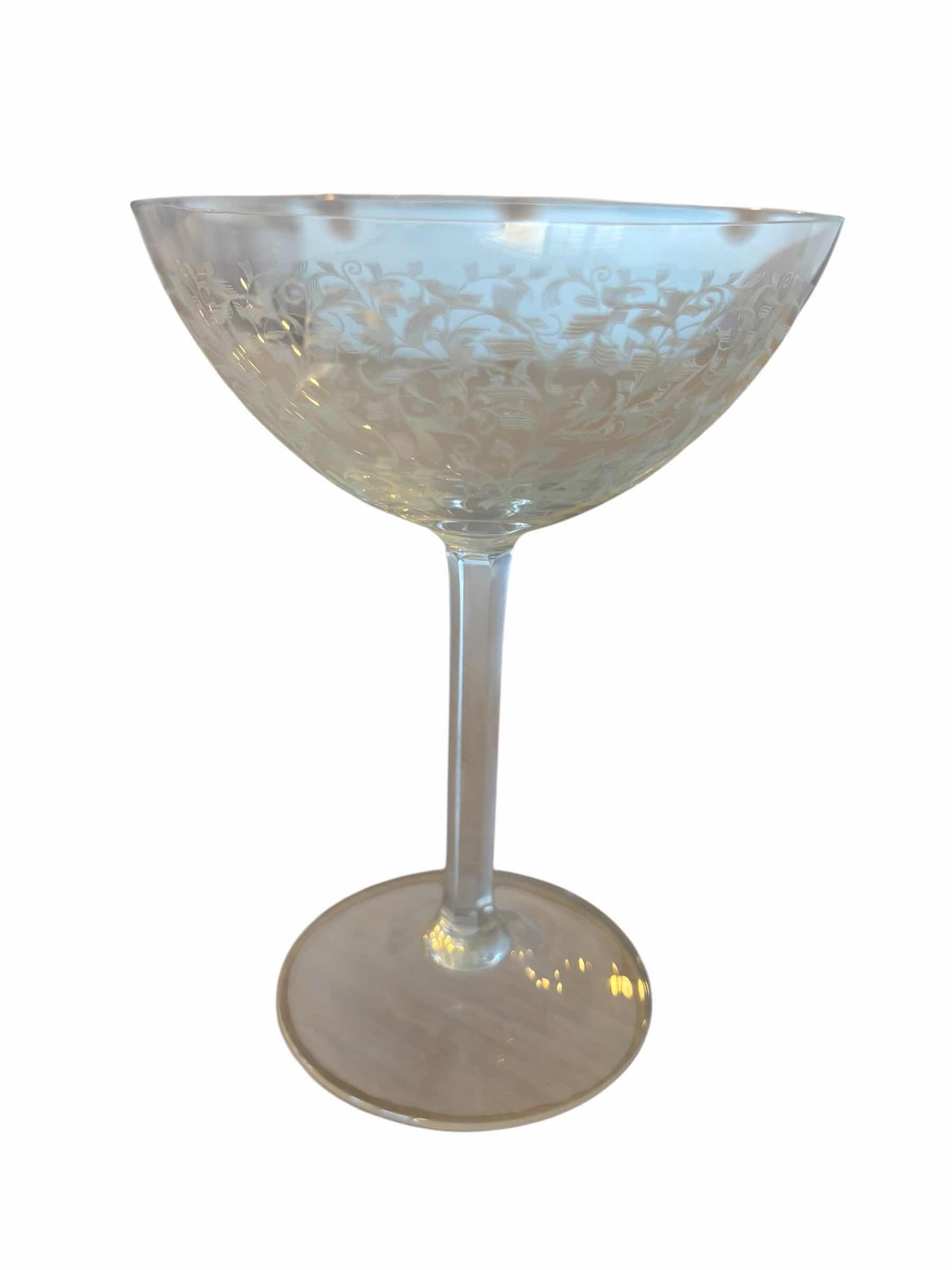 Photo 1 of VINTAGE CRYSTAL CHAMPAGNE GLASSES (6)