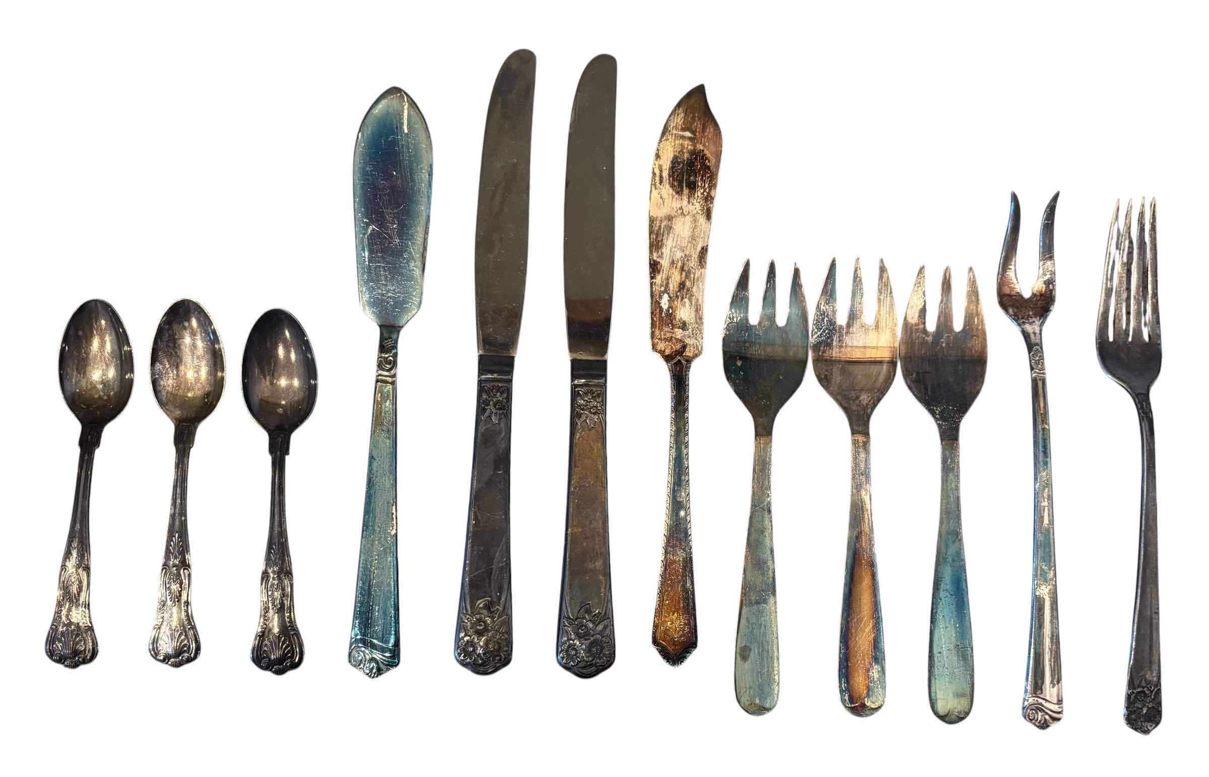 Photo 1 of COLLECTION OF SILVER PLATED SILVERWARE (23 PIECES)